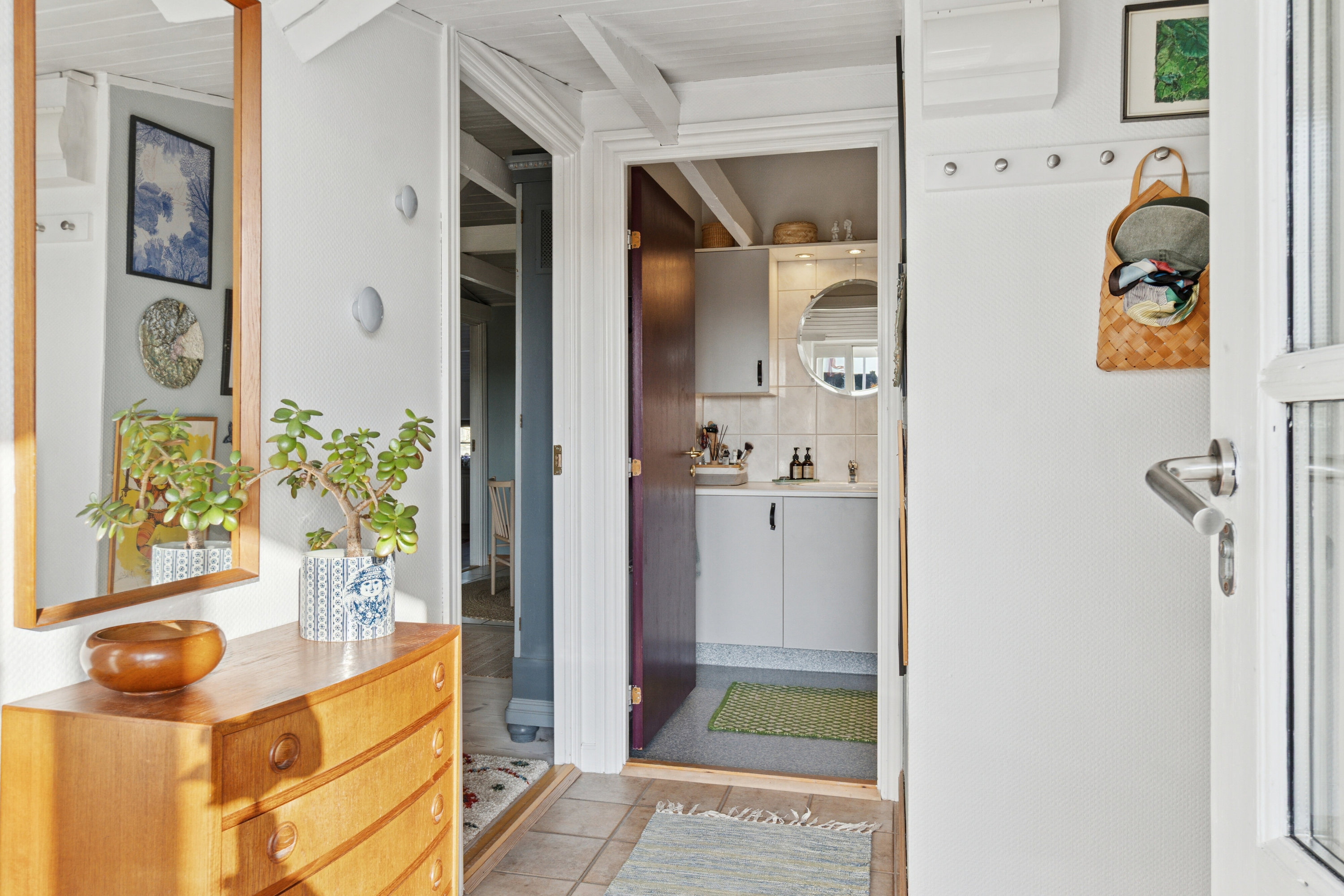 Fremhævet gang billede i fuldskærmstilstand. Billede af Hestemøllestræde 4, 1. tv., 4200 Slagelse