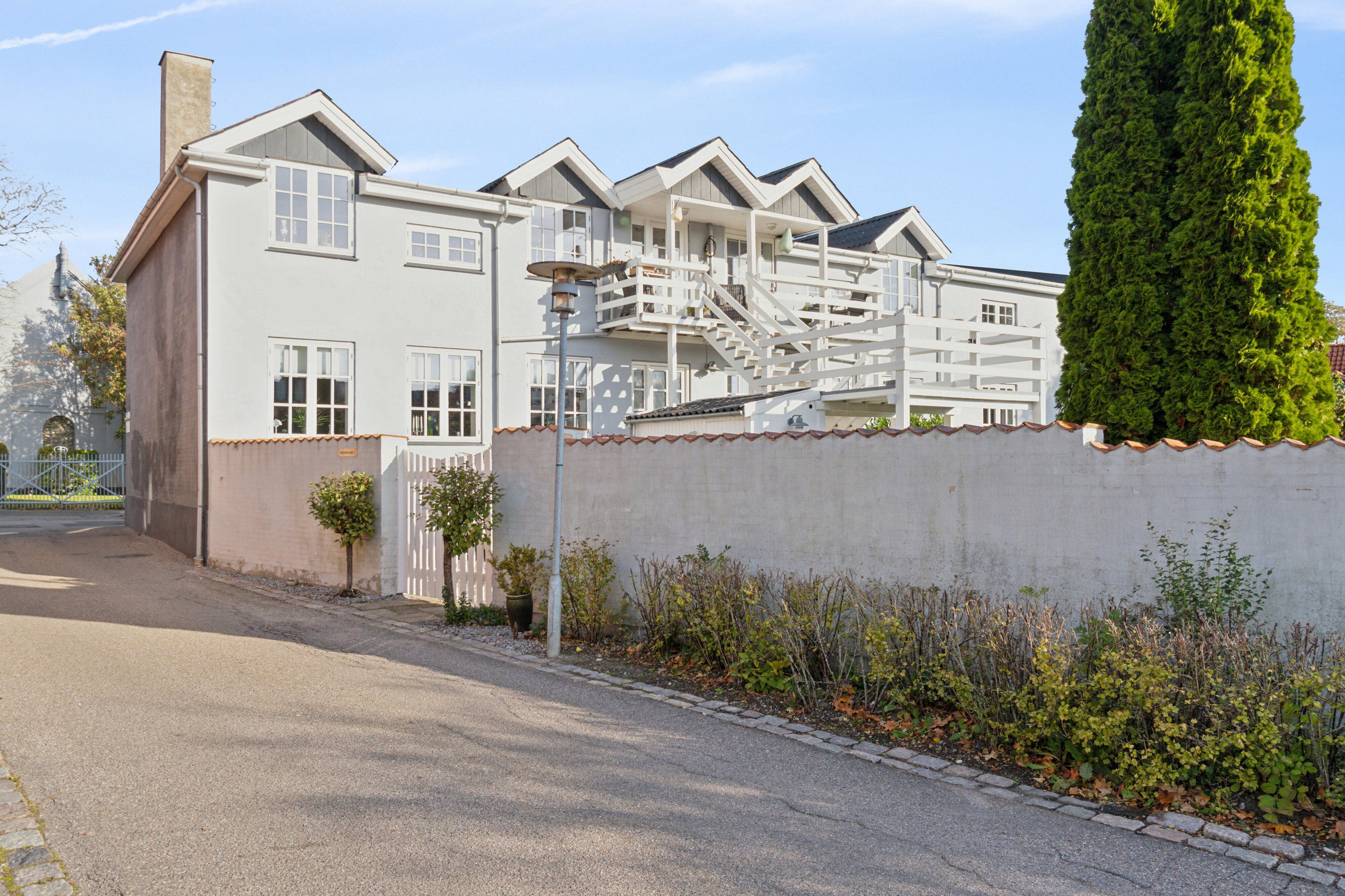 Fremhævet set fra haven billede i fuldskærmstilstand. Billede af Hestemøllestræde 4, 1. tv., 4200 Slagelse