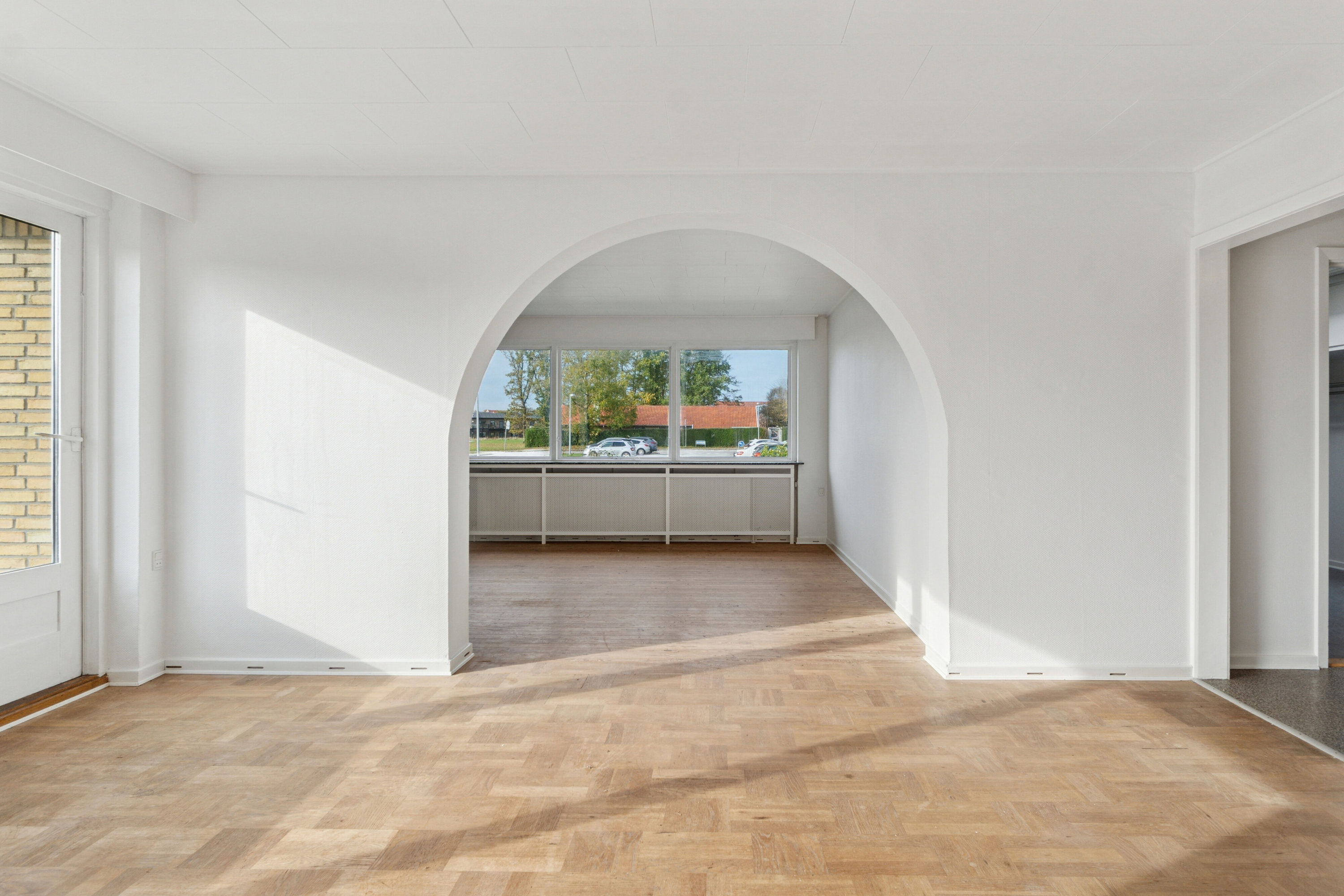 Miniaturebillede 1: stue. Billede af Birkevej 1, 5400 Bogense