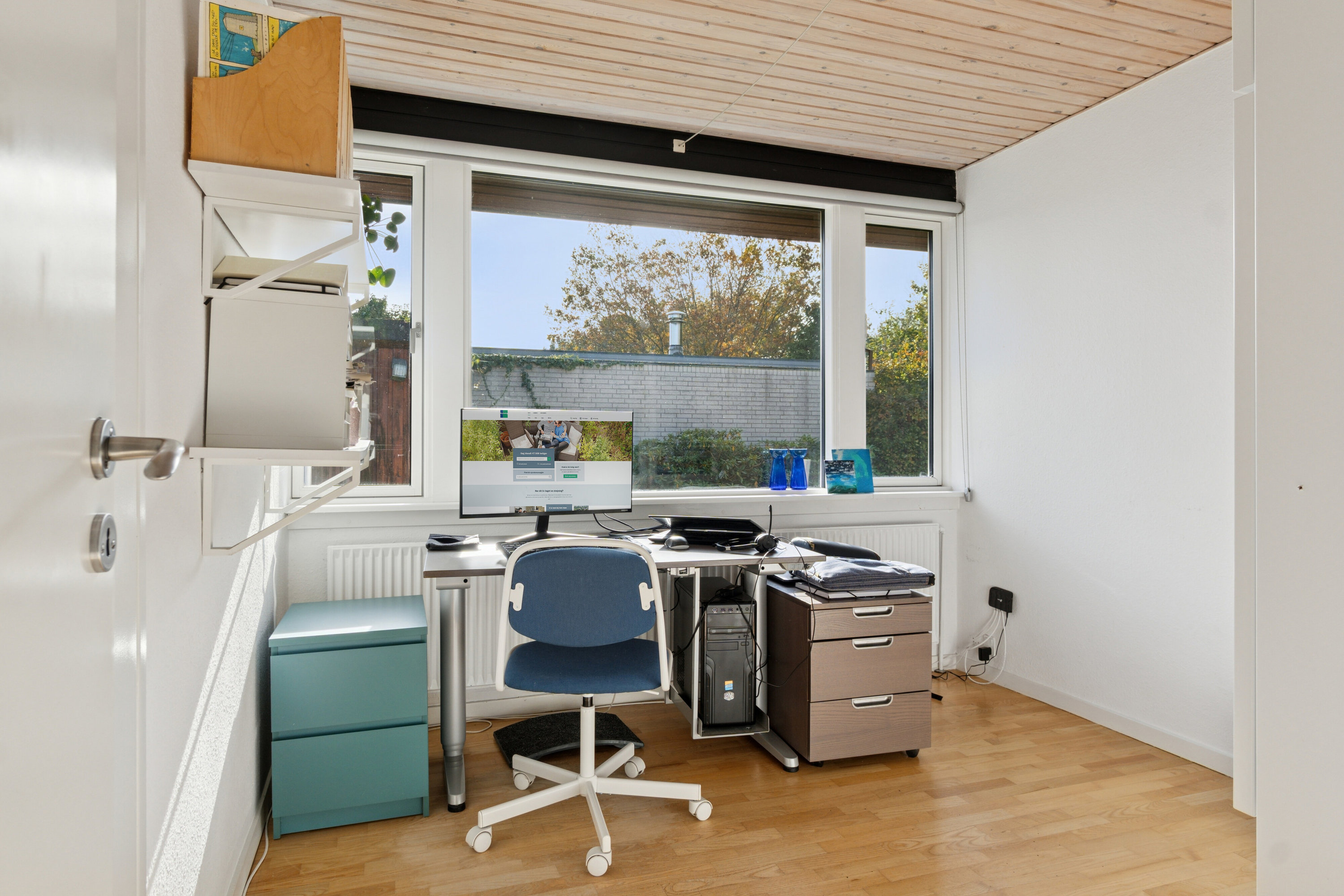 Fremhævet arbejdsværelse billede i fuldskærmstilstand. Billede af Mørkager 51, 2620 Albertslund