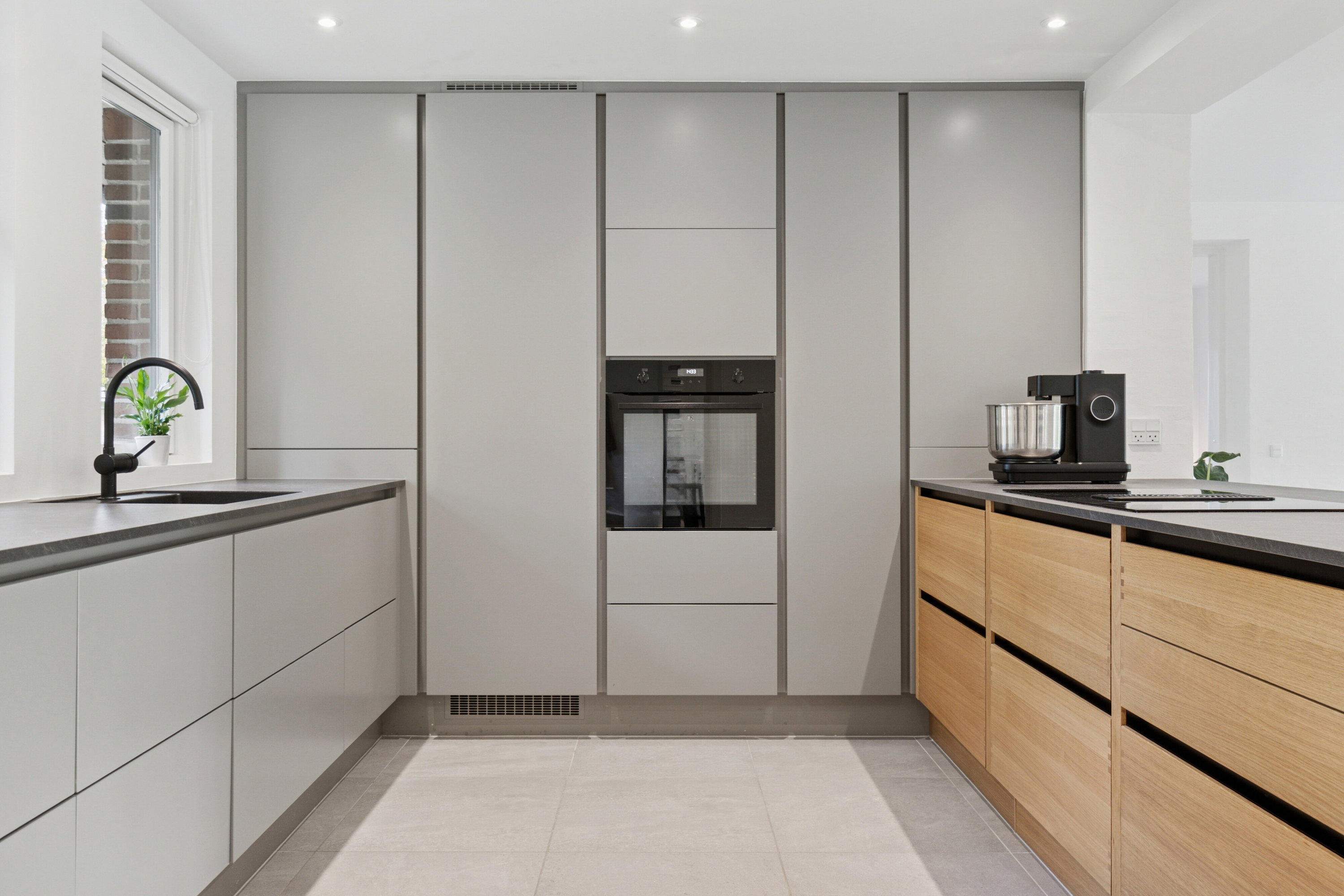 Fremhævet køkken billede i fuldskærmstilstand. Billede af Teglværksvej 22, 4200 Slagelse