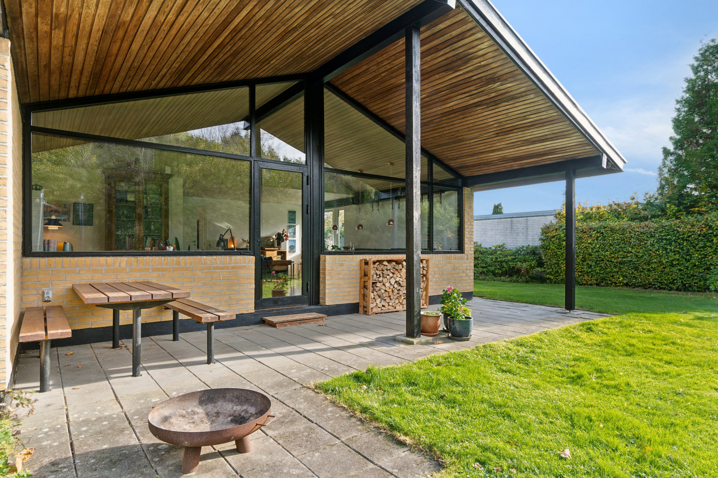 Miniaturebillede 2: terrasse. Billede af Mørkager 51, 2620 Albertslund