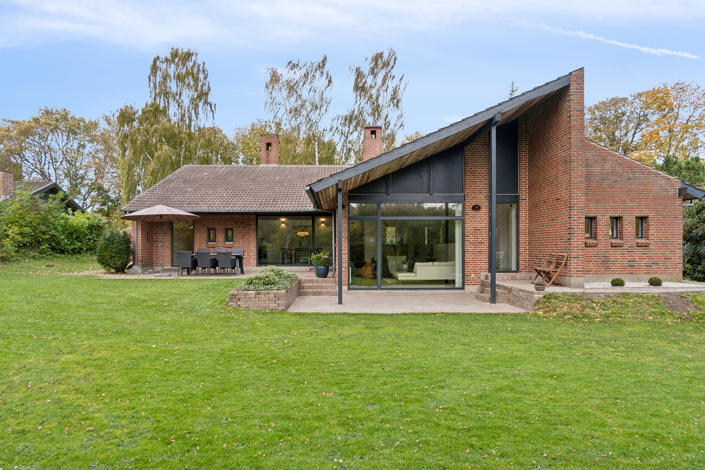 Fremhævet set fra haven billede i fuldskærmstilstand. Billede af Teglværksvej 22, 4200 Slagelse