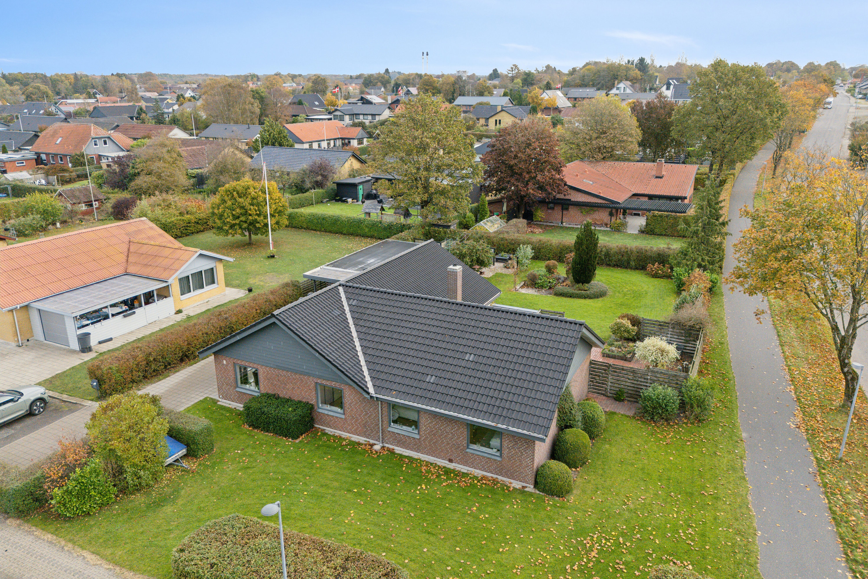 Fremhævet udsigt fra toppen billede i fuldskærmstilstand. Billede af Lærkevej 17, 7441 Bording