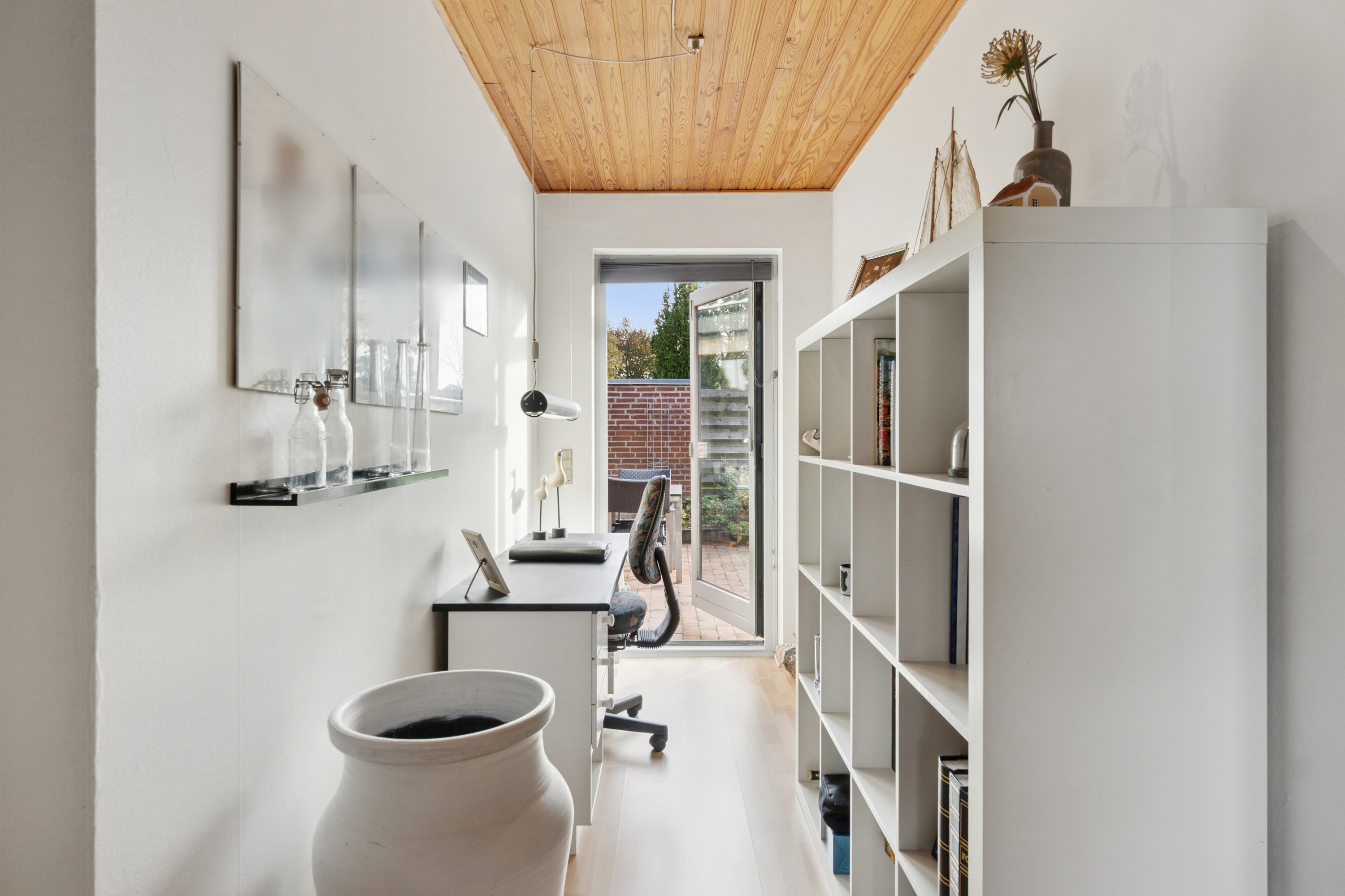 Fremhævet arbejdsværelse billede i fuldskærmstilstand. Billede af Lærkevej 17, 7441 Bording