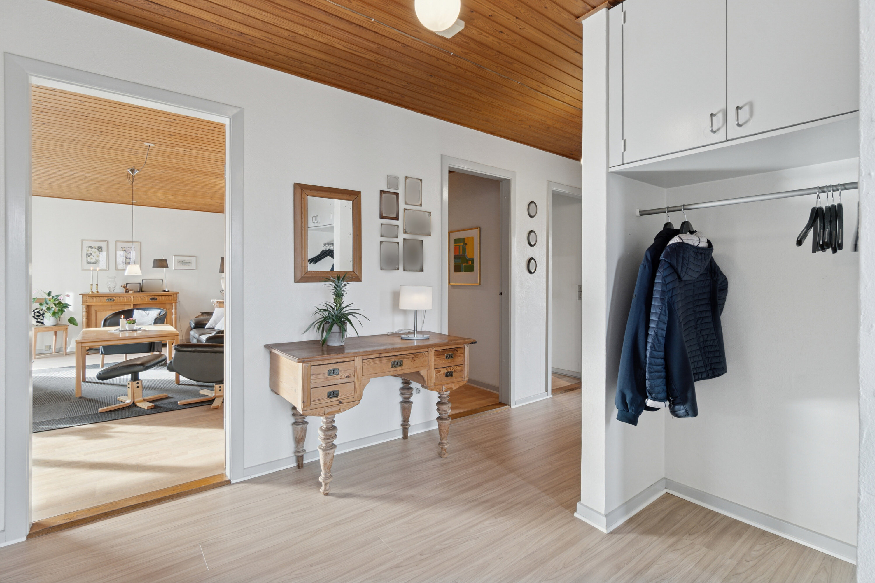 Fremhævet gang billede i fuldskærmstilstand. Billede af Lærkevej 17, 7441 Bording