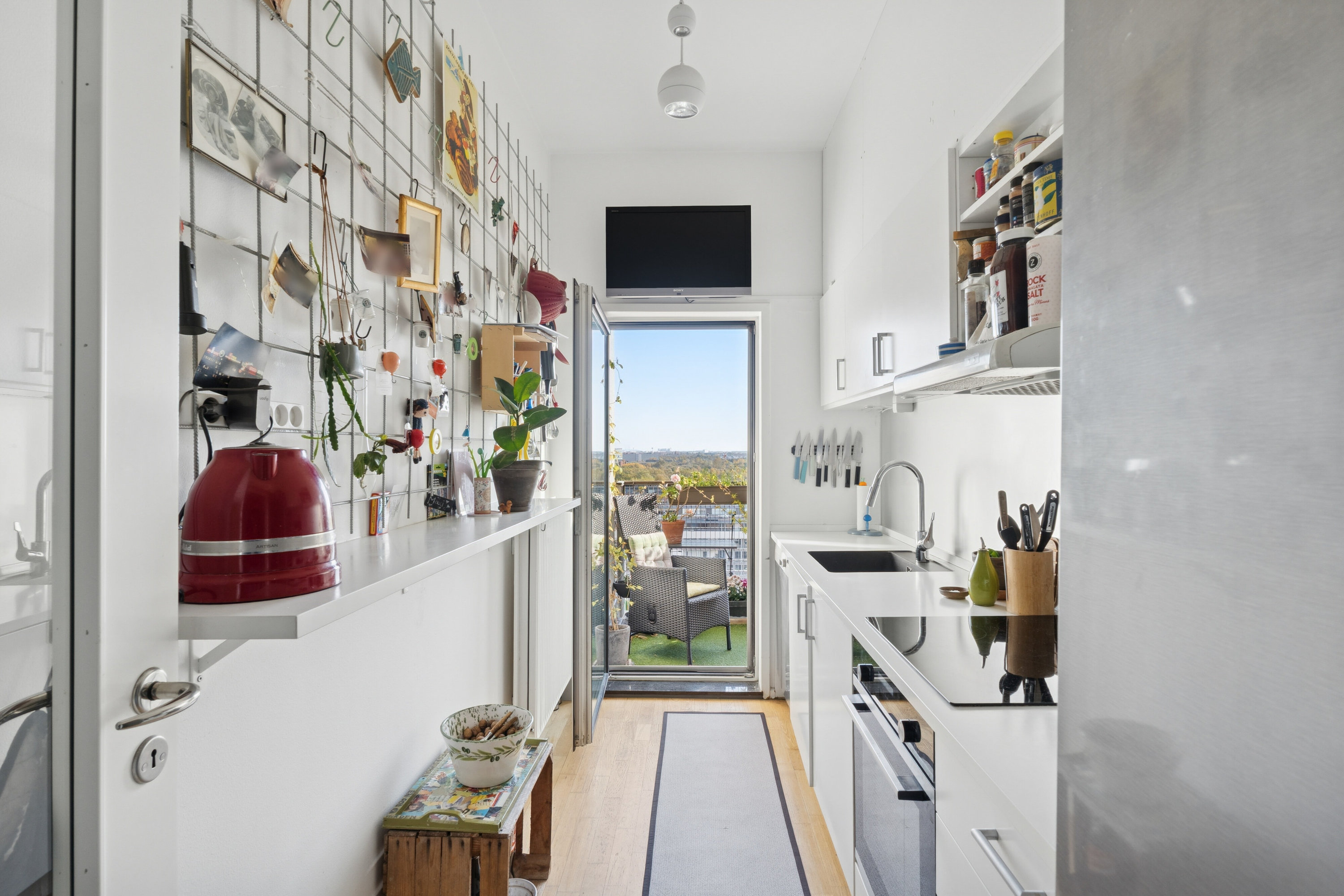 Fremhævet køkken billede i fuldskærmstilstand. Billede af Islands Brygge 30B, 10. 6., 2300 København S