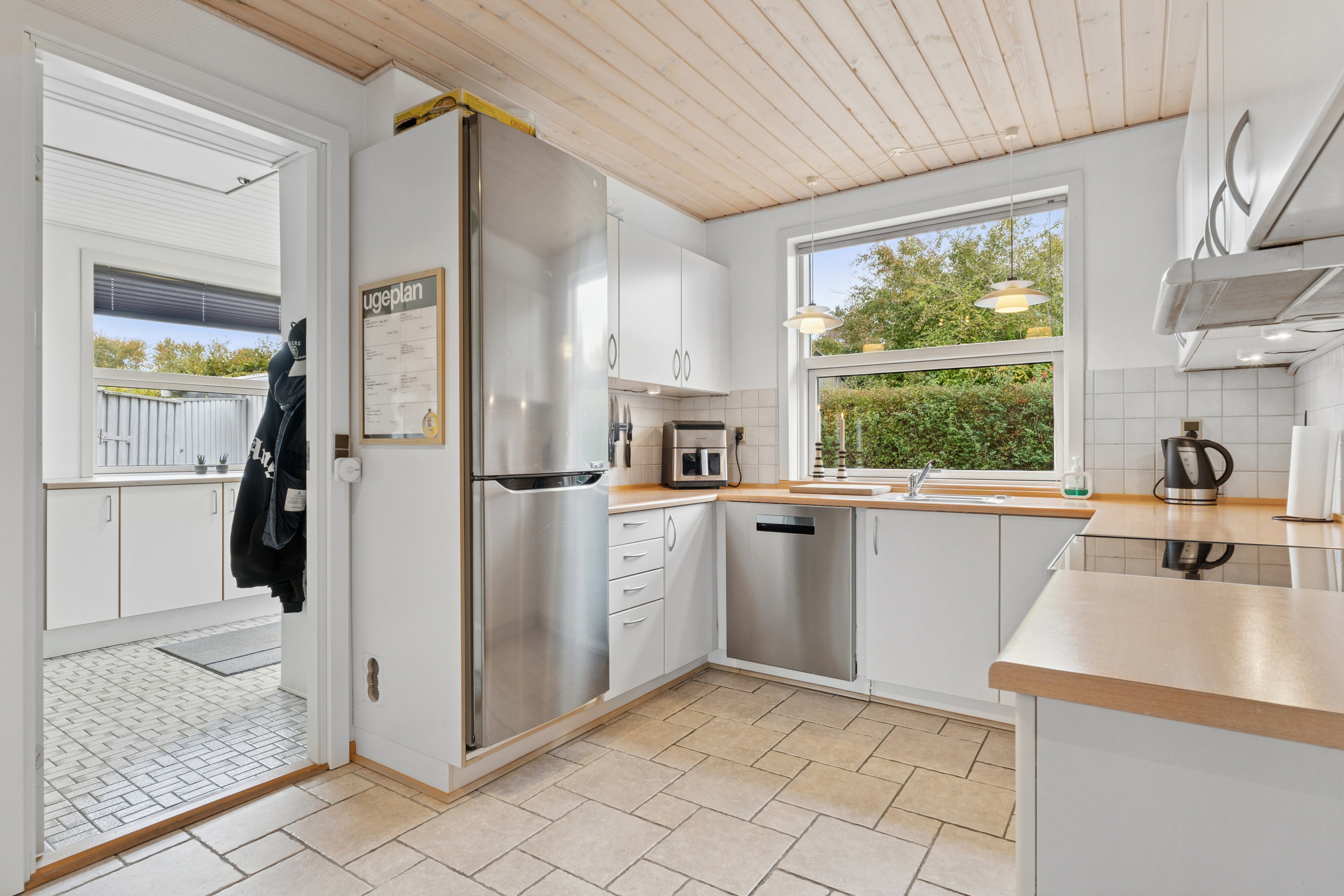 Fremhævet køkken billede i fuldskærmstilstand. Billede af Centrumsgaden 43, Bov, 6330 Padborg