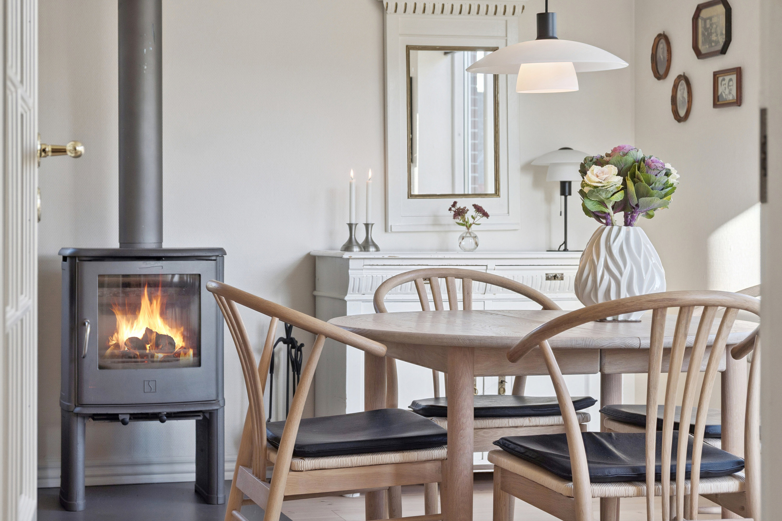 Fremhævet spisestue billede i fuldskærmstilstand. Billede af Svinget 3, 4654 Faxe Ladeplads