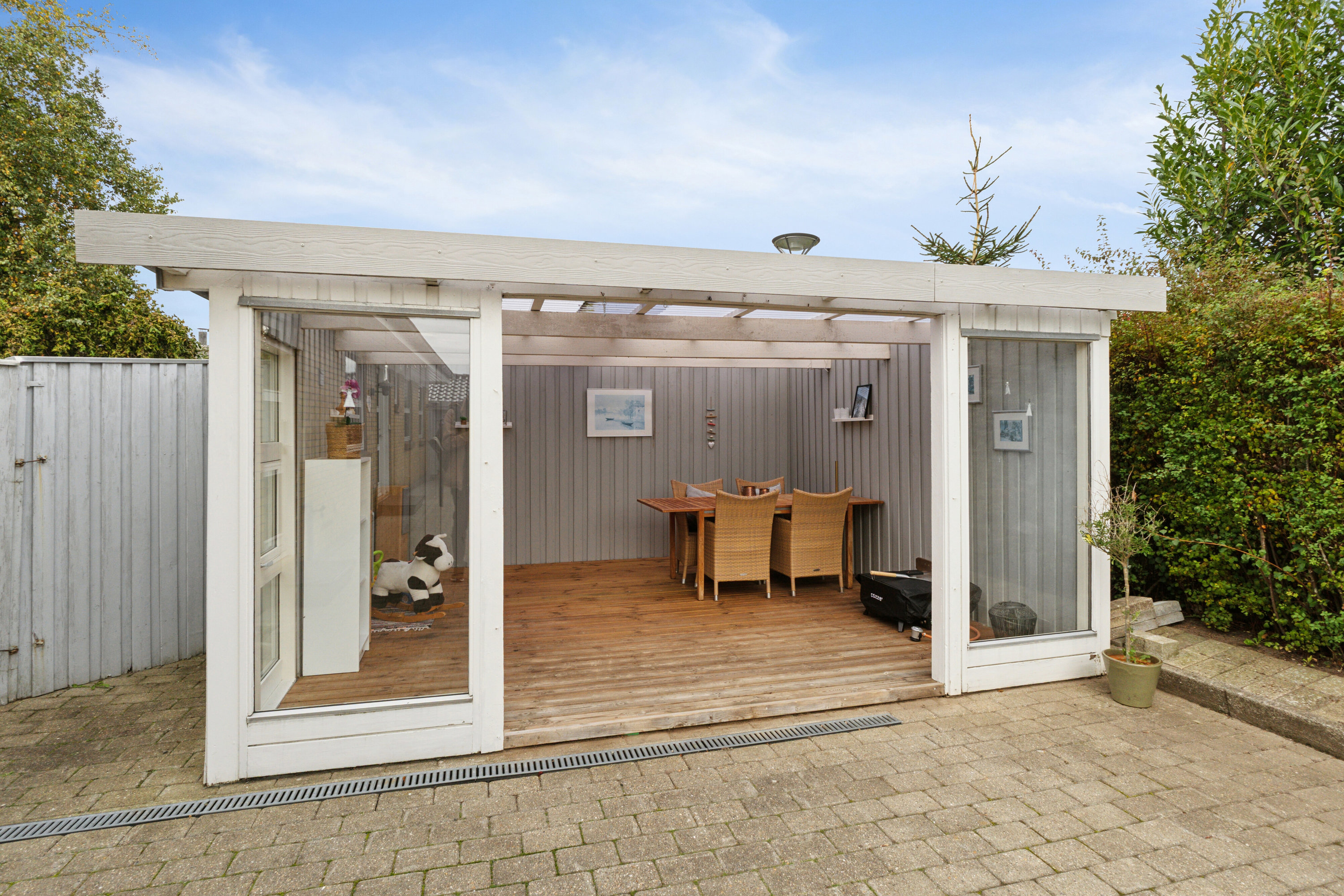 Fremhævet overdækket terrasse billede i fuldskærmstilstand. Billede af Centrumsgaden 43, Bov, 6330 Padborg