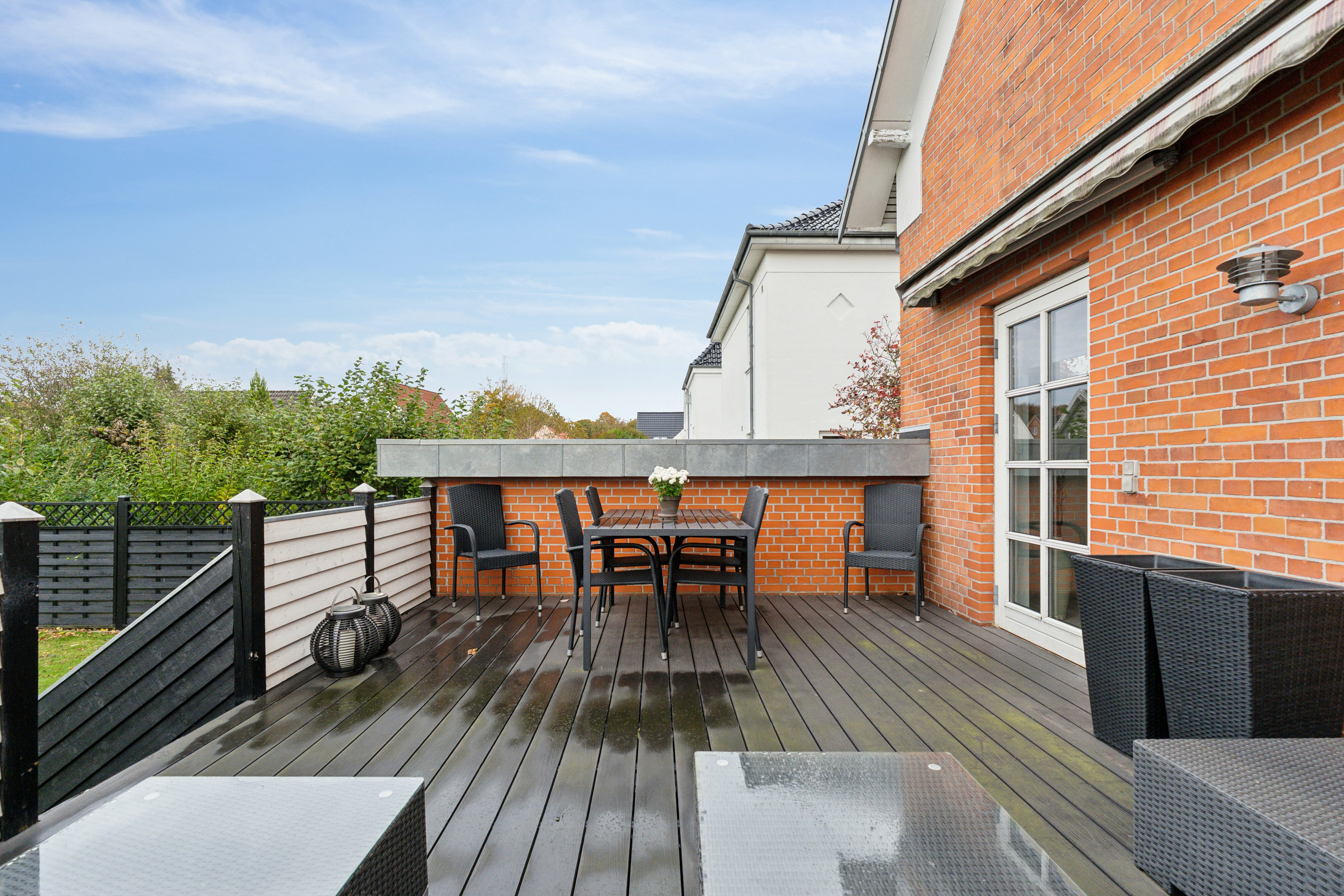Fremhævet terrasse billede i fuldskærmstilstand. Billede af Jernbane Allé 8, Dalum, 5250 Odense SV