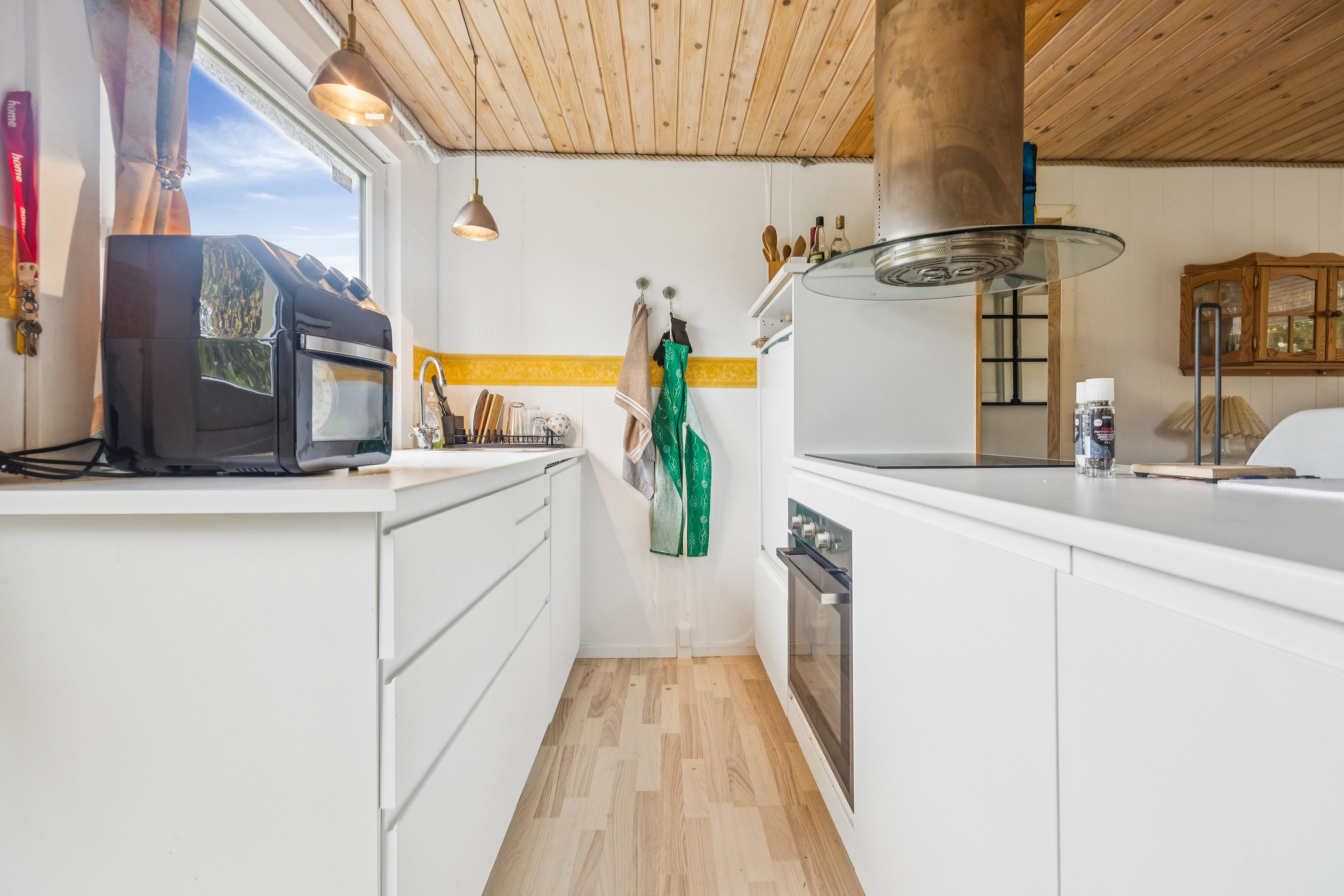 Fremhævet køkken billede i fuldskærmstilstand. Billede af Jagtvej 3, 9370 Hals