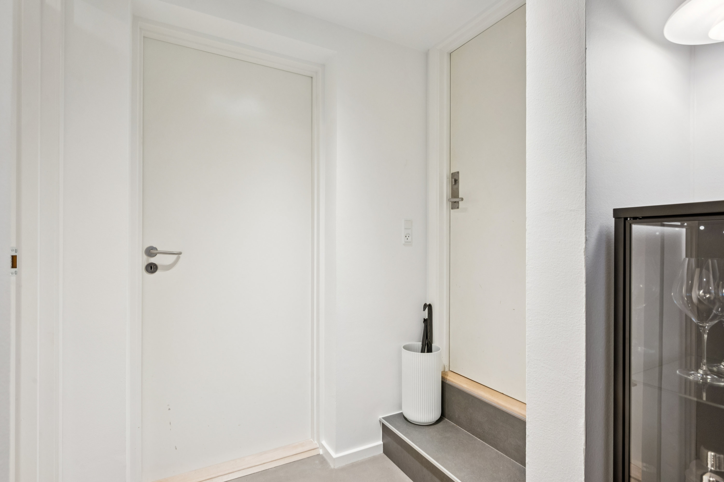 Fremhævet værelse billede i fuldskærmstilstand. Billede af Sølystgade 10, kld.., 8000 Aarhus C