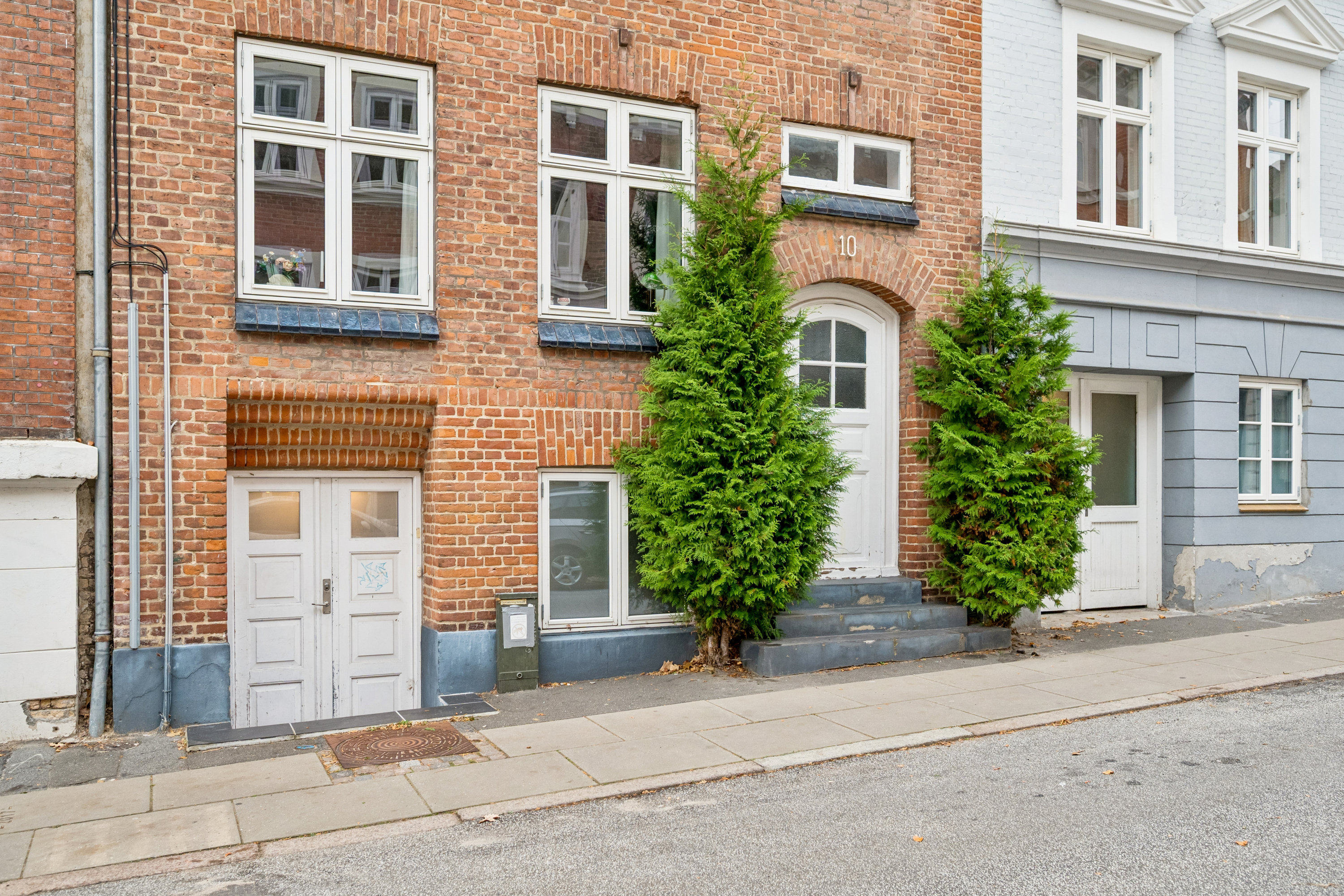 Fremhævet andet billede i fuldskærmstilstand. Billede af Sølystgade 10, kld.., 8000 Aarhus C