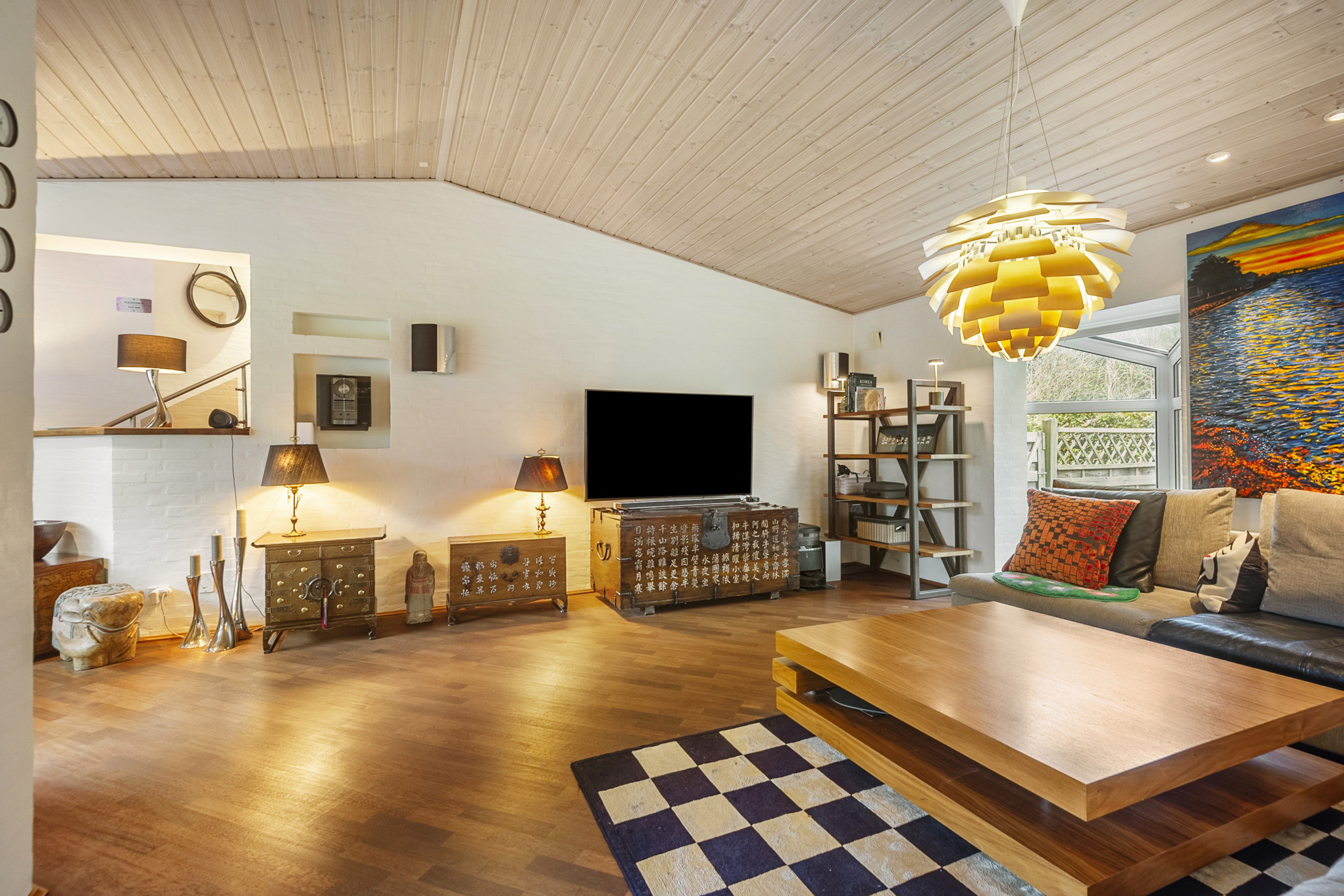 Fremhævet stue billede i fuldskærmstilstand. Billede af Sletten 83, 6800 Varde