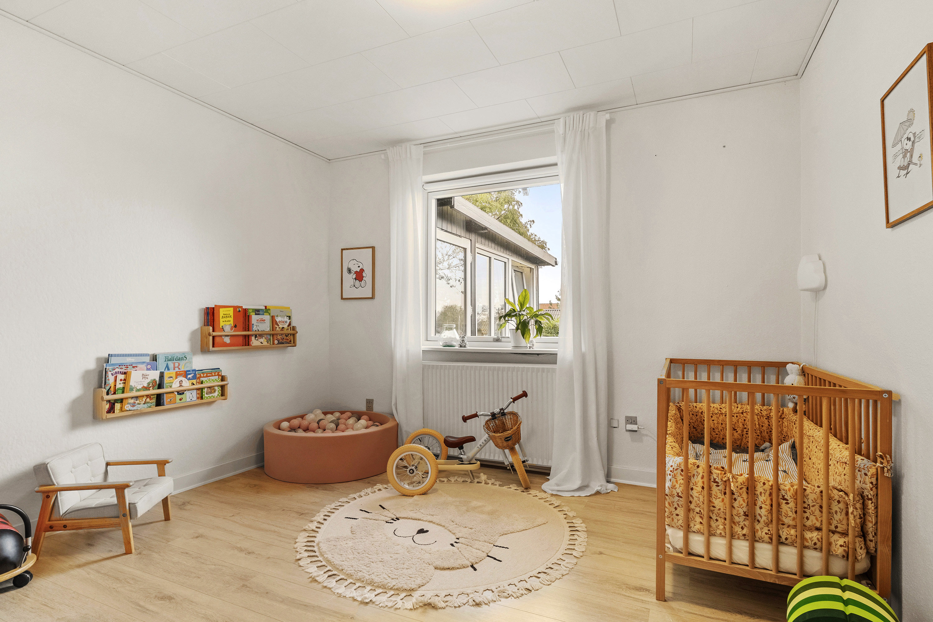 Fremhævet børneværelse billede i fuldskærmstilstand. Billede af Nørreskovvej 15, Genner, 6230 Rødekro