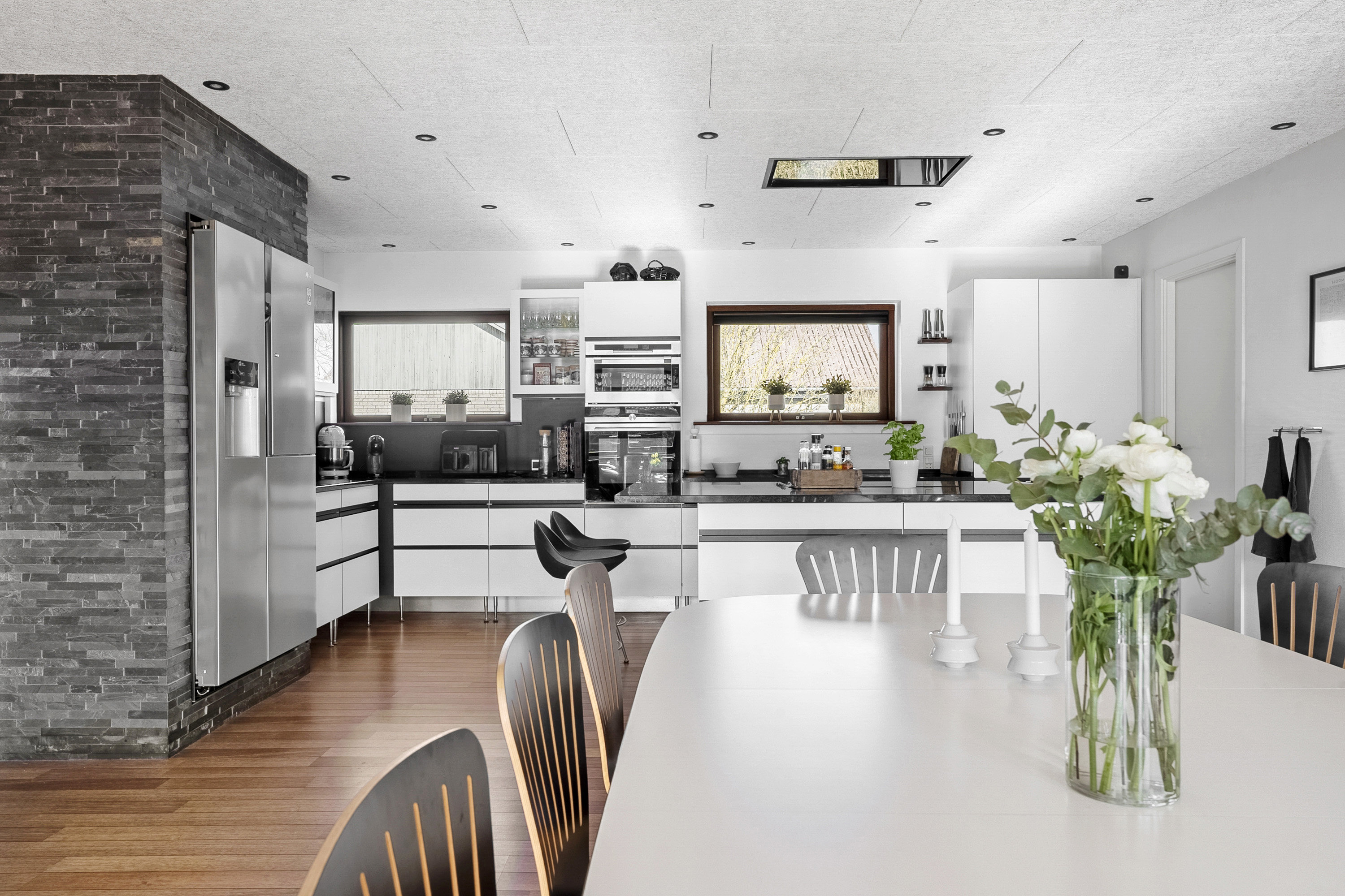 Fremhævet  billede i fuldskærmstilstand. Billede af Thyrasvej 5, 6640 Lunderskov