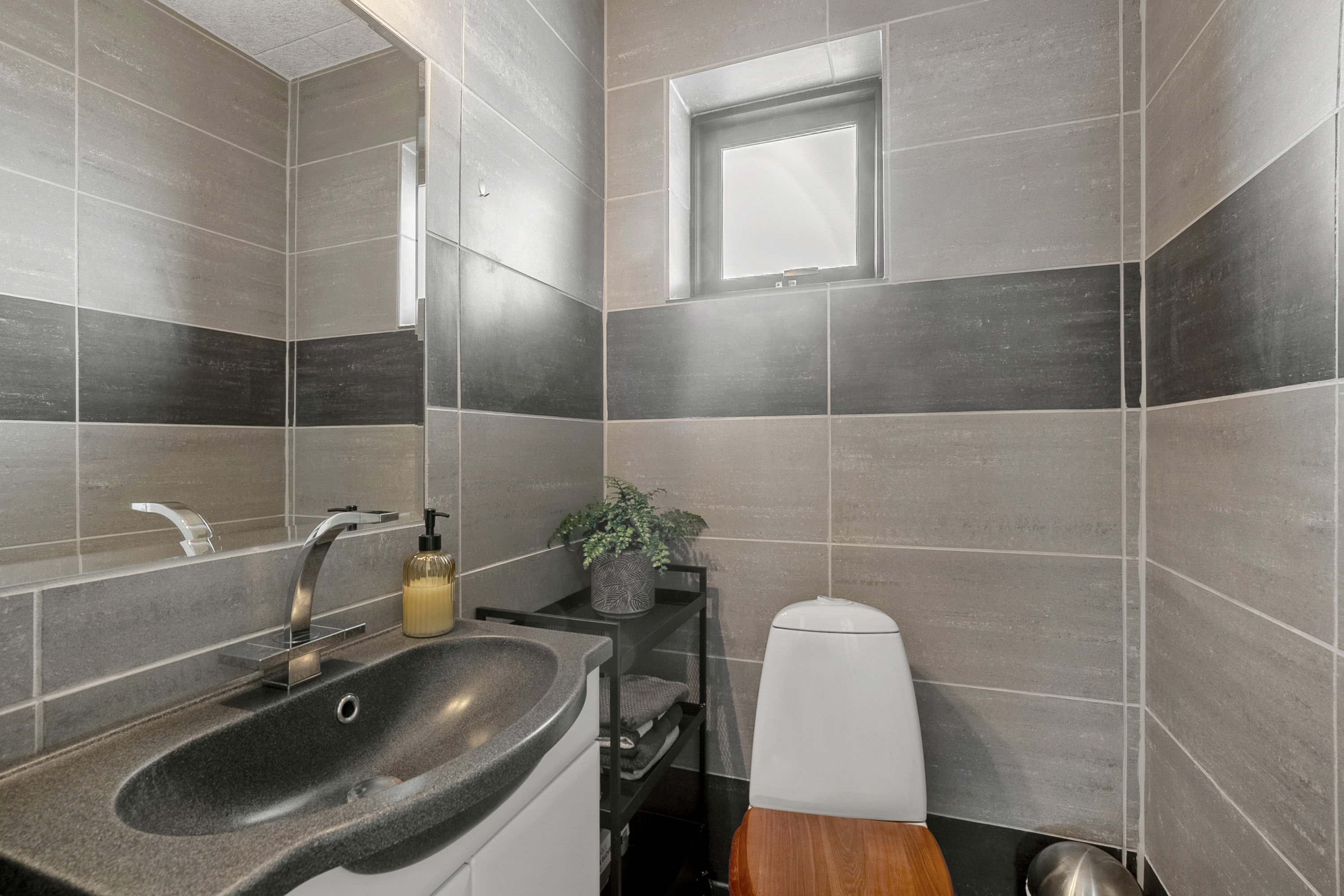 Fremhævet  billede i fuldskærmstilstand. Billede af Thyrasvej 5, 6640 Lunderskov