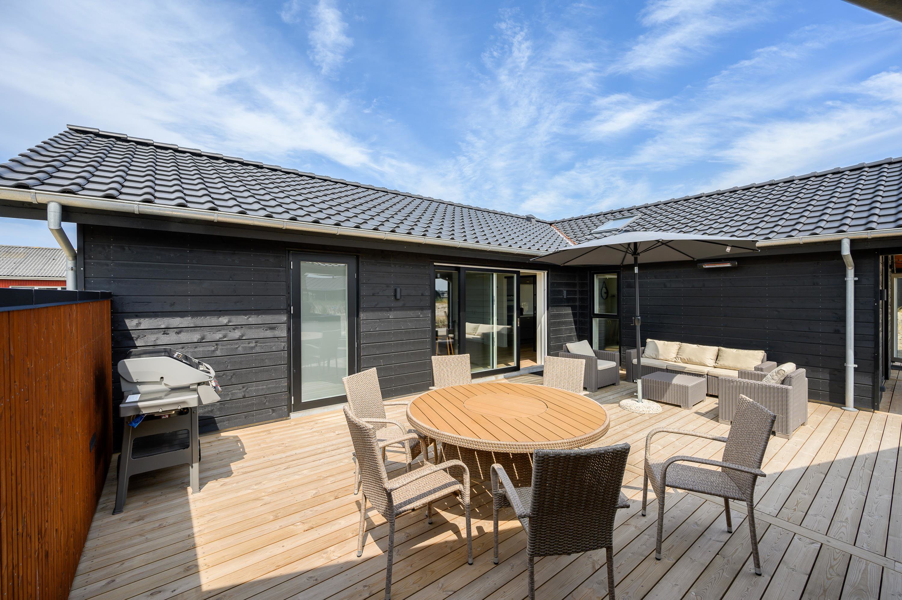 Fremhævet  billede i fuldskærmstilstand. Billede af Bjerregårdsvej 391, Bjerregaard, 6960 Hvide Sande