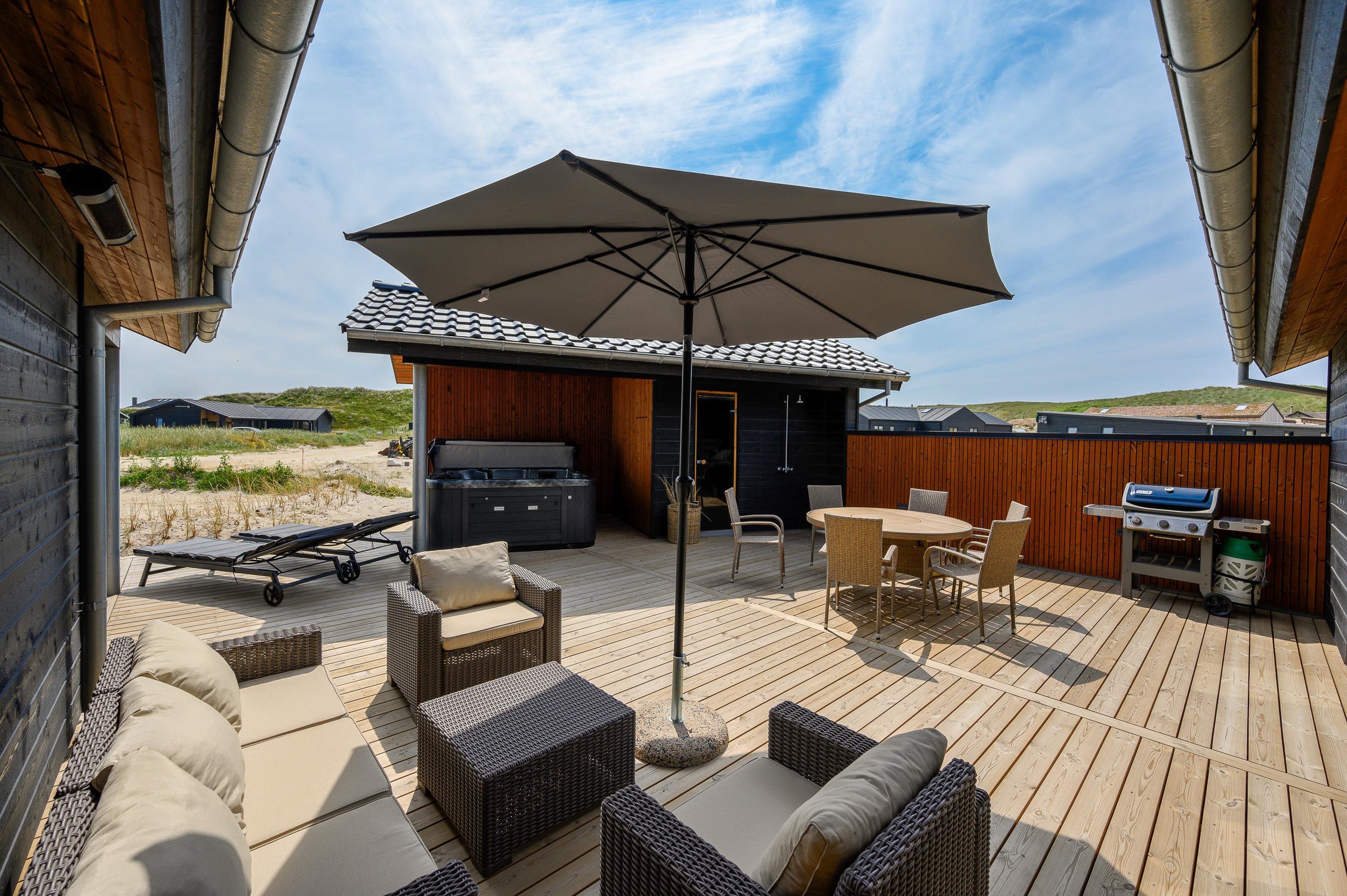 Fremhævet  billede i fuldskærmstilstand. Billede af Bjerregårdsvej 391, Bjerregaard, 6960 Hvide Sande