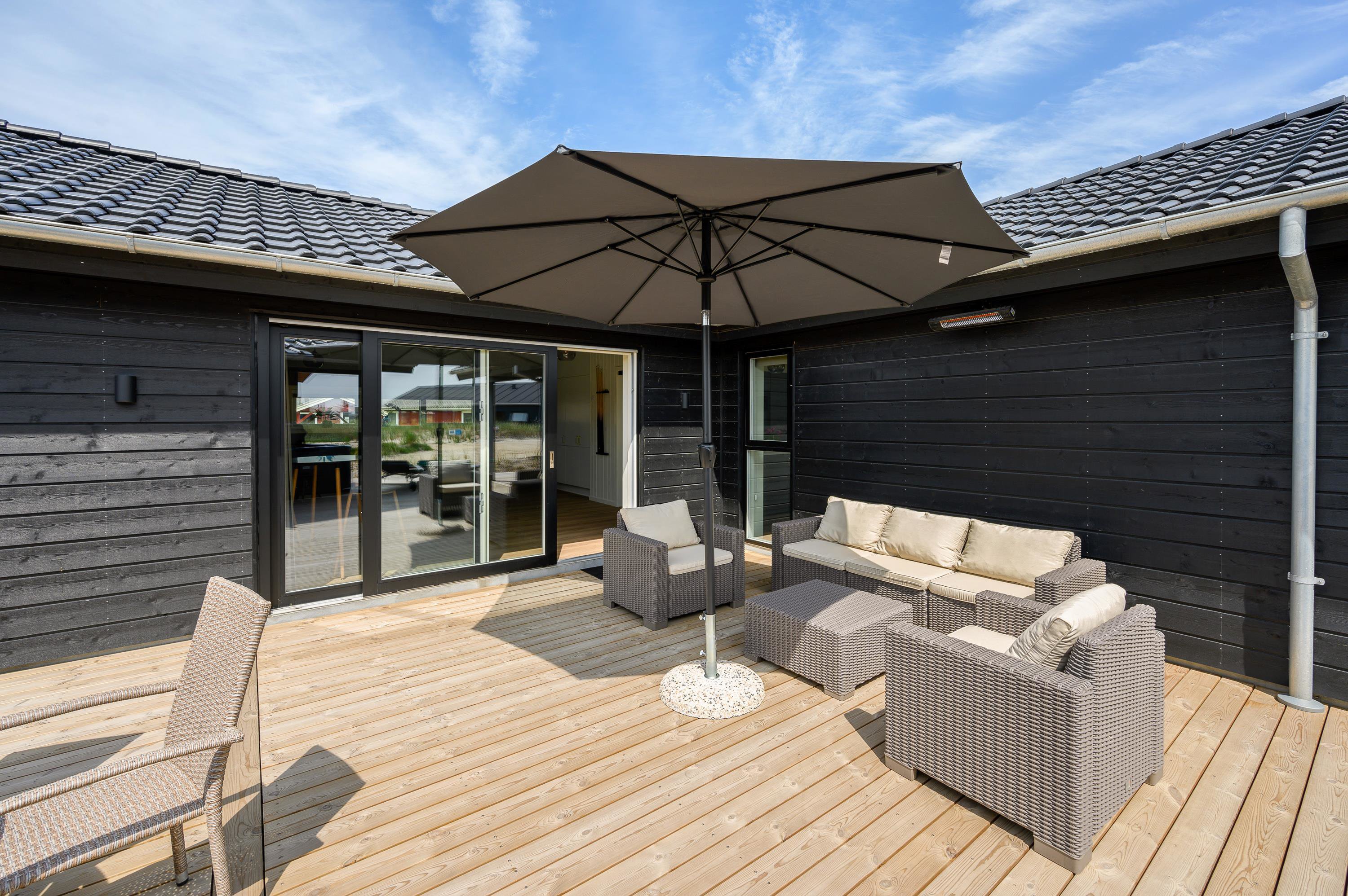 Fremhævet  billede i fuldskærmstilstand. Billede af Bjerregårdsvej 391, Bjerregaard, 6960 Hvide Sande