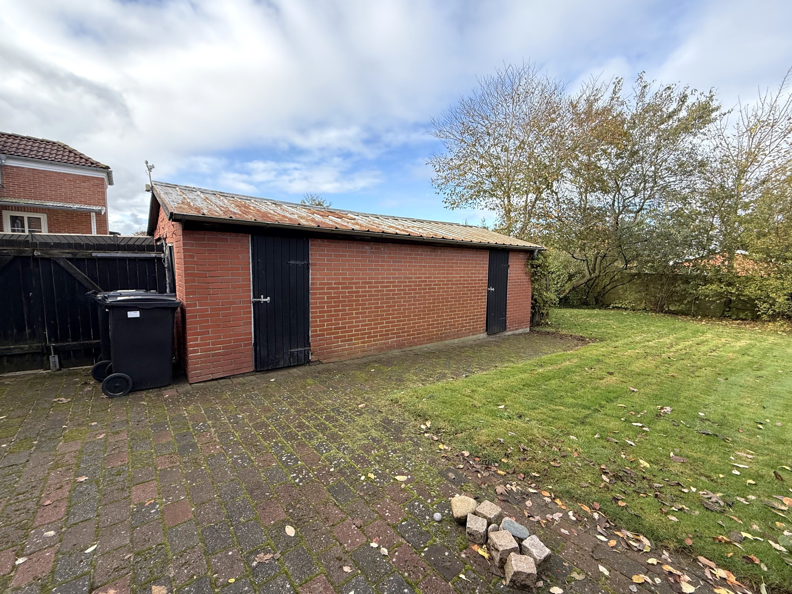 Fremhævet  billede i fuldskærmstilstand. Billede af Hovedgaden 27, 6980 Tim