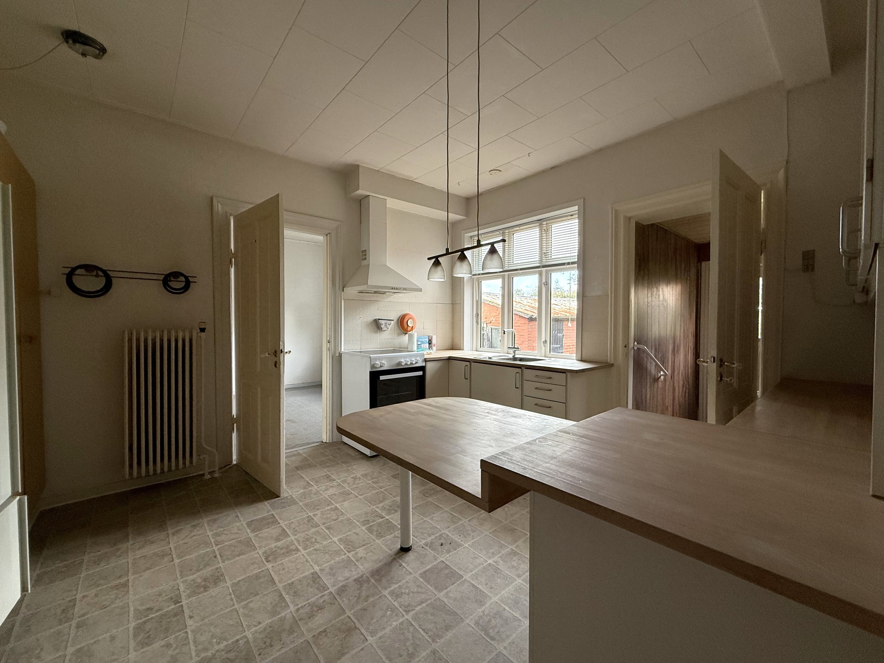 Miniaturebillede 2: . Billede af Hovedgaden 27, 6980 Tim