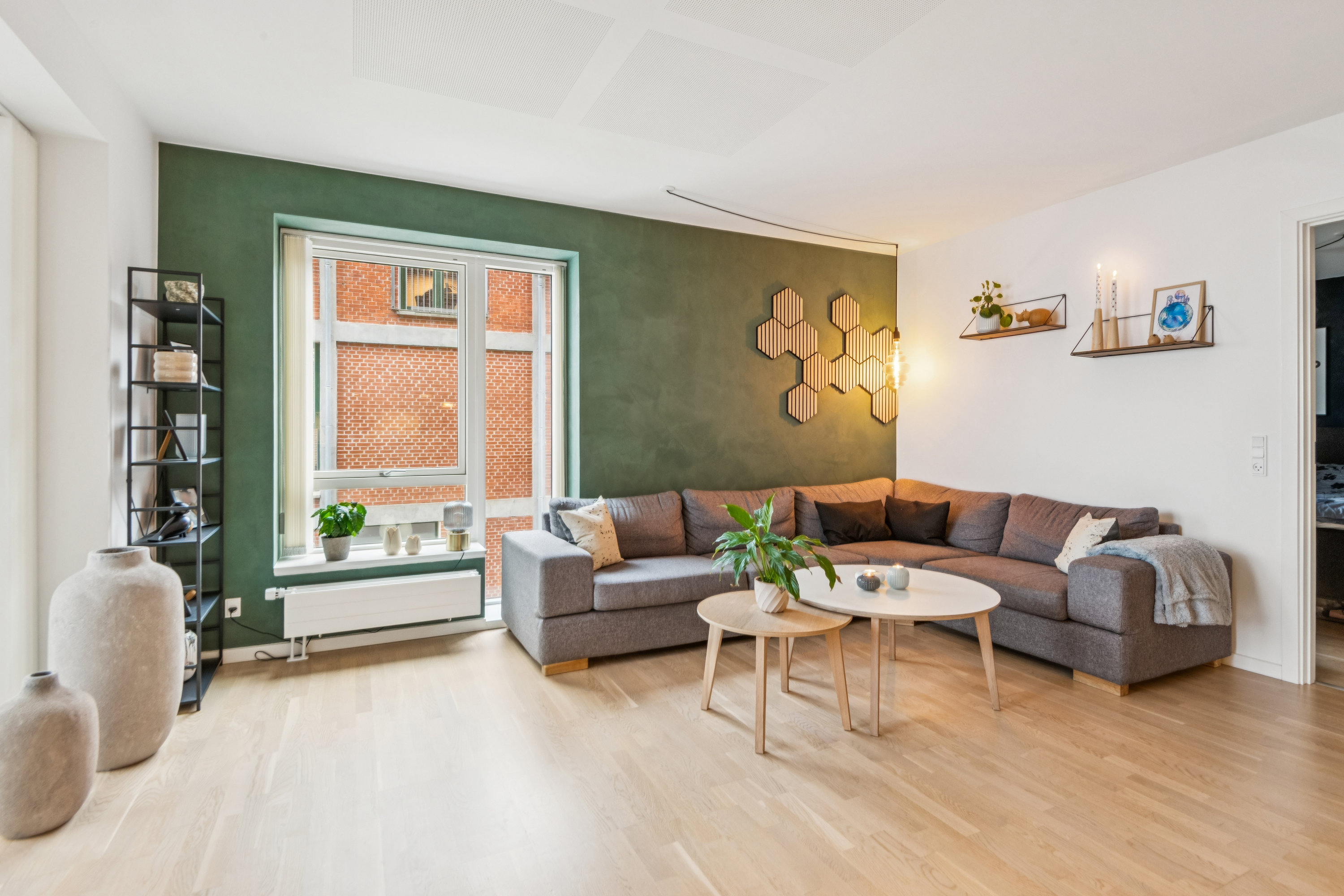 Fremhævet stue billede i fuldskærmstilstand. Billede af Østre Havnegade 32, 1. 4., 9000 Aalborg