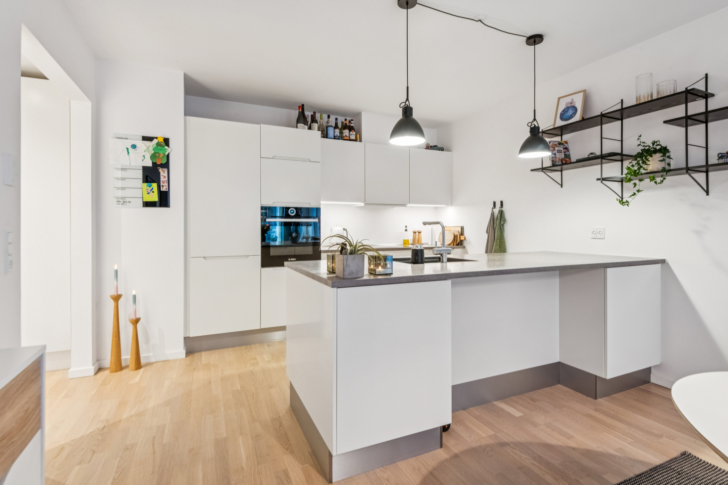 Fremhævet køkken billede i fuldskærmstilstand. Billede af Østre Havnegade 32, 1. 4., 9000 Aalborg