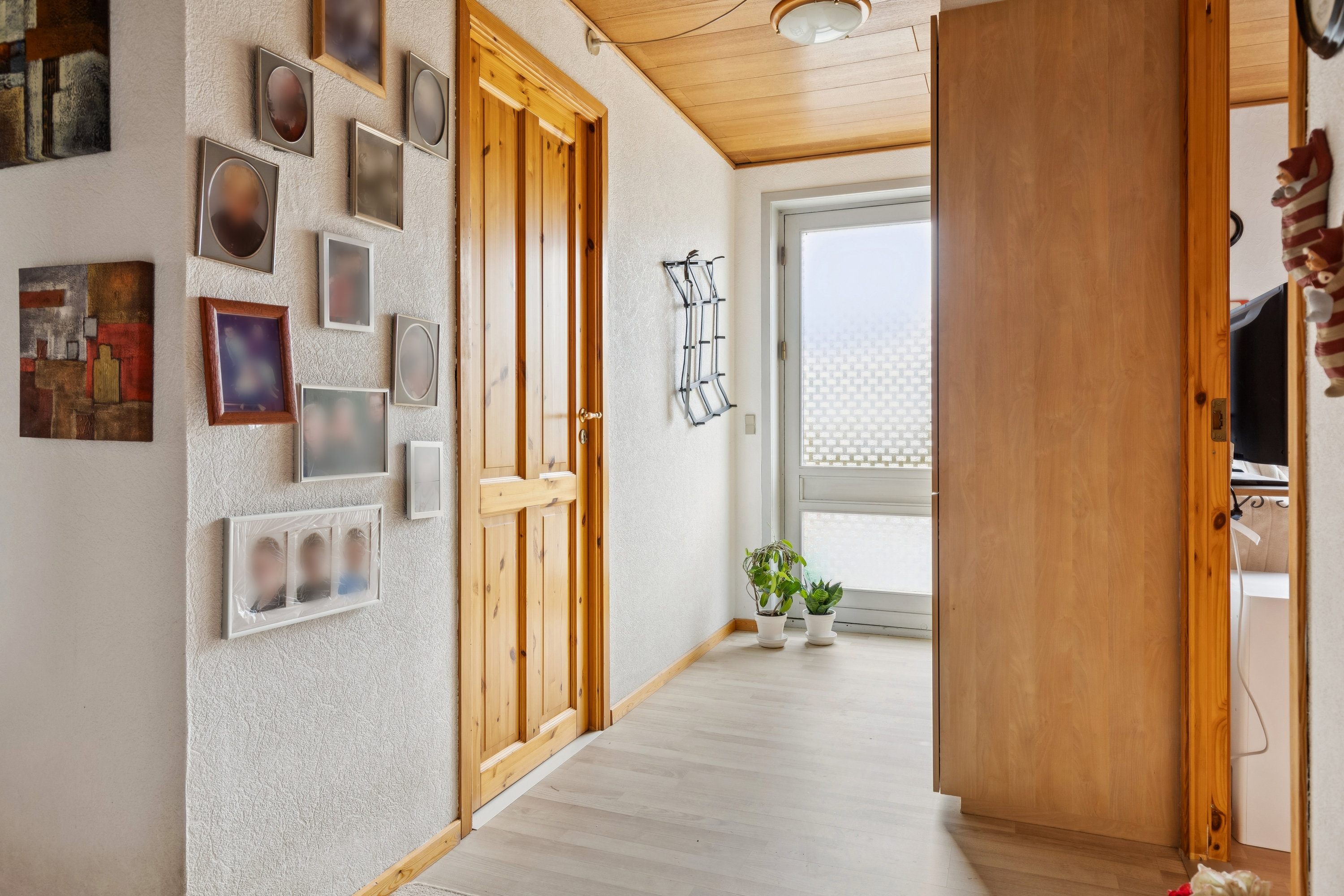 Fremhævet gang billede i fuldskærmstilstand. Billede af Elmegården 124, 4450 Jyderup