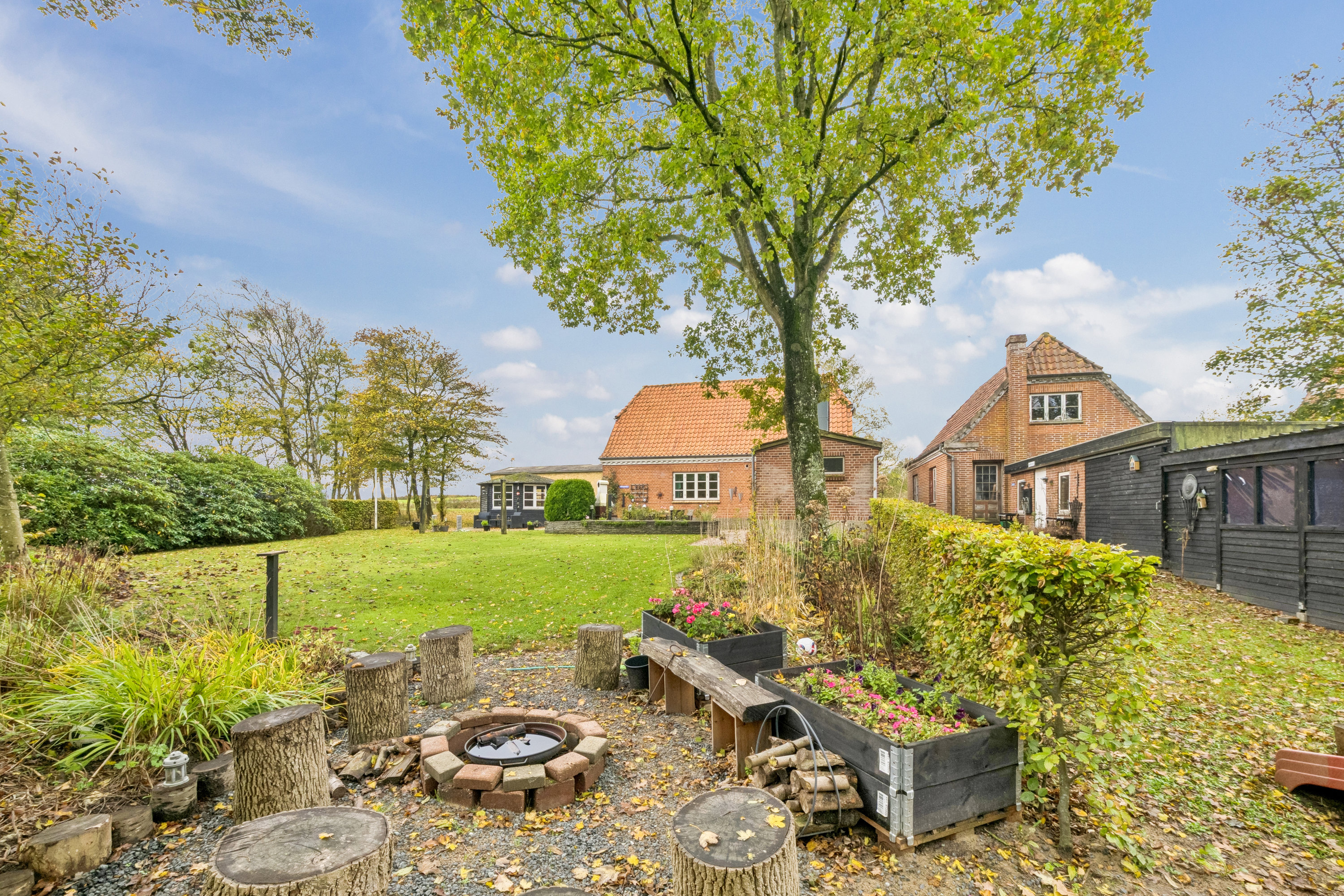 Fremhævet have billede i fuldskærmstilstand. Billede af Glyngørevej 4, Øster Dølby, 7800 Skive