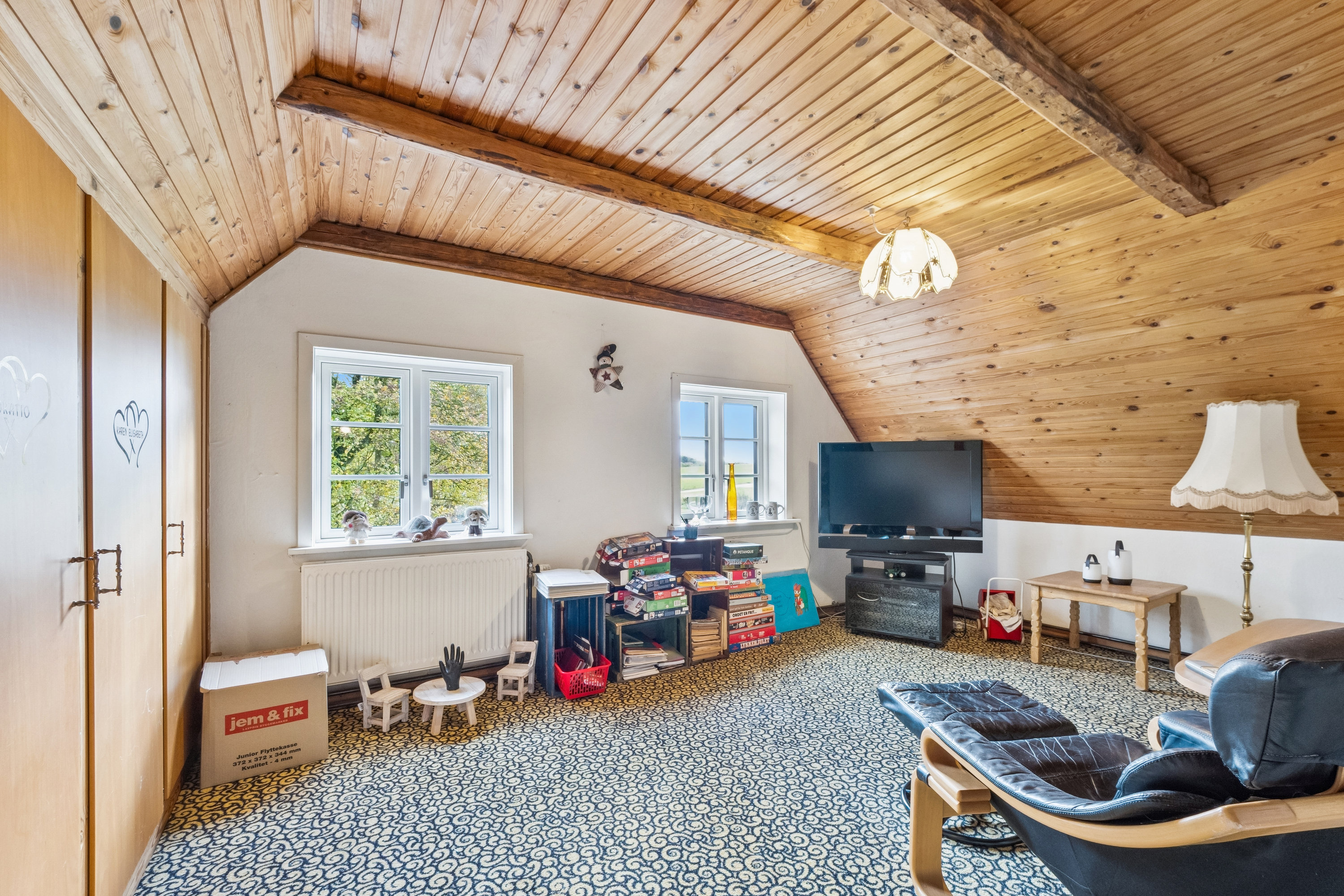 Fremhævet stue billede i fuldskærmstilstand. Billede af Glyngørevej 4, Øster Dølby, 7800 Skive