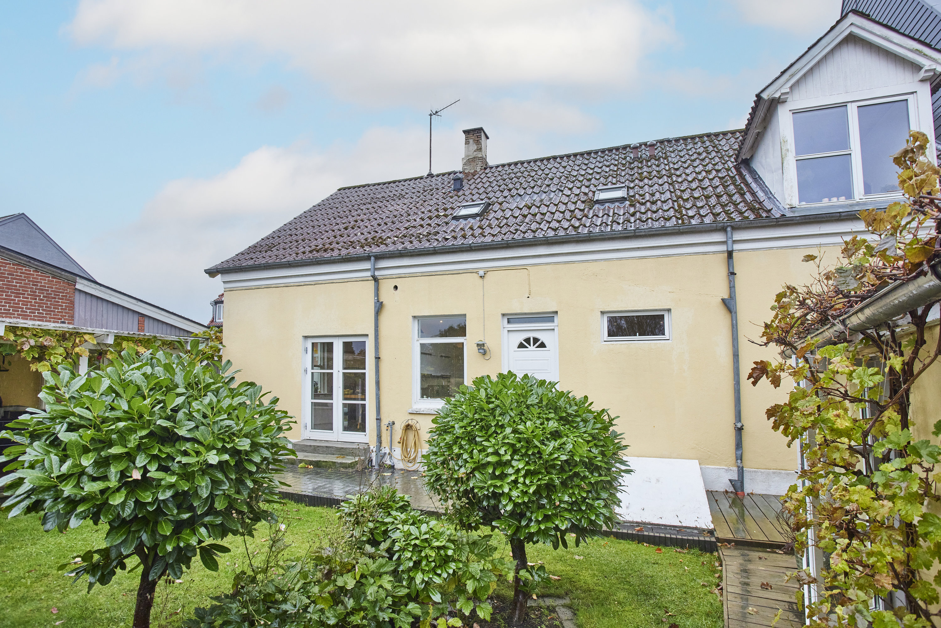 Fremhævet have billede i fuldskærmstilstand. Billede af Ryesgade 4, 8600 Silkeborg