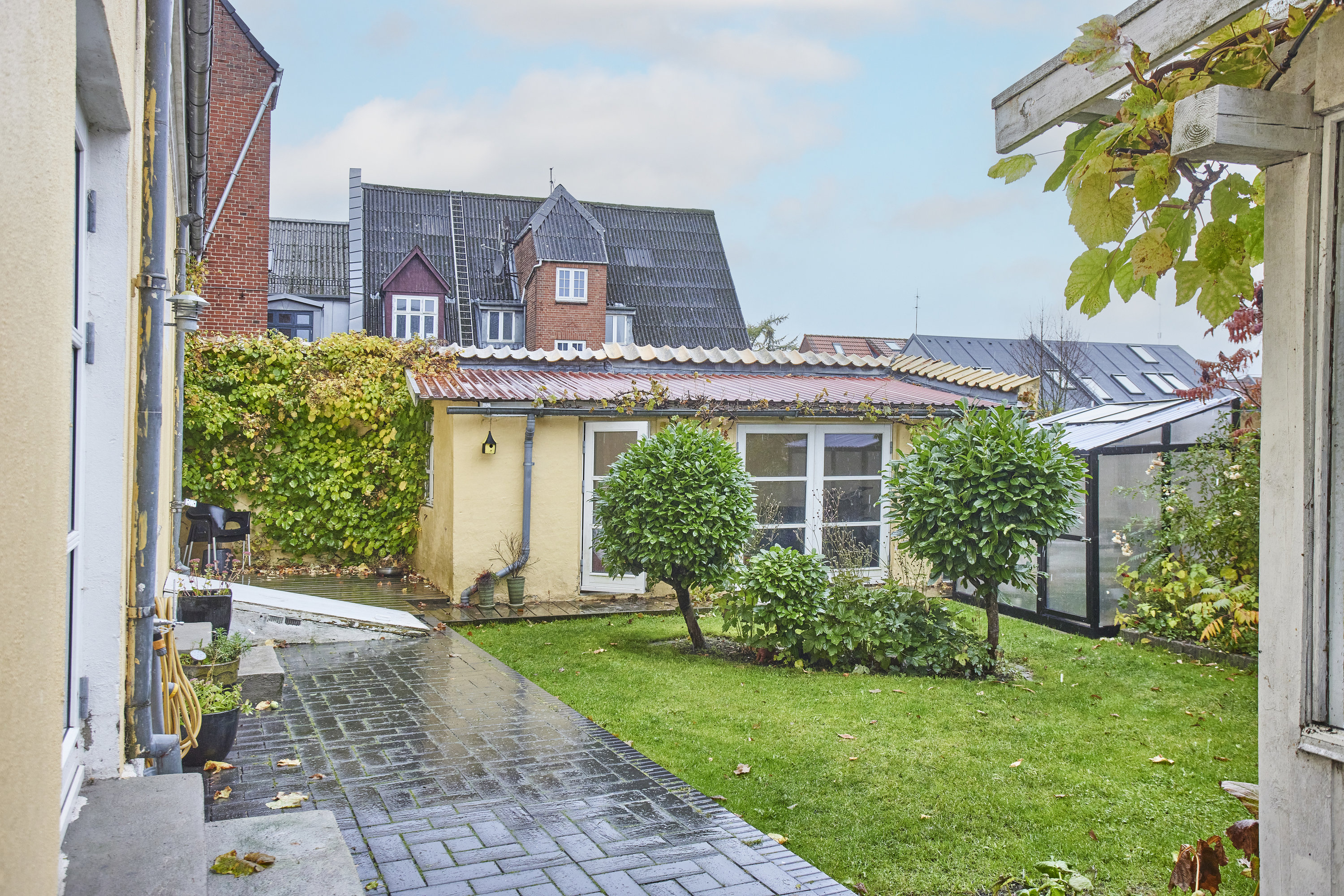 Fremhævet have billede i fuldskærmstilstand. Billede af Ryesgade 4, 8600 Silkeborg