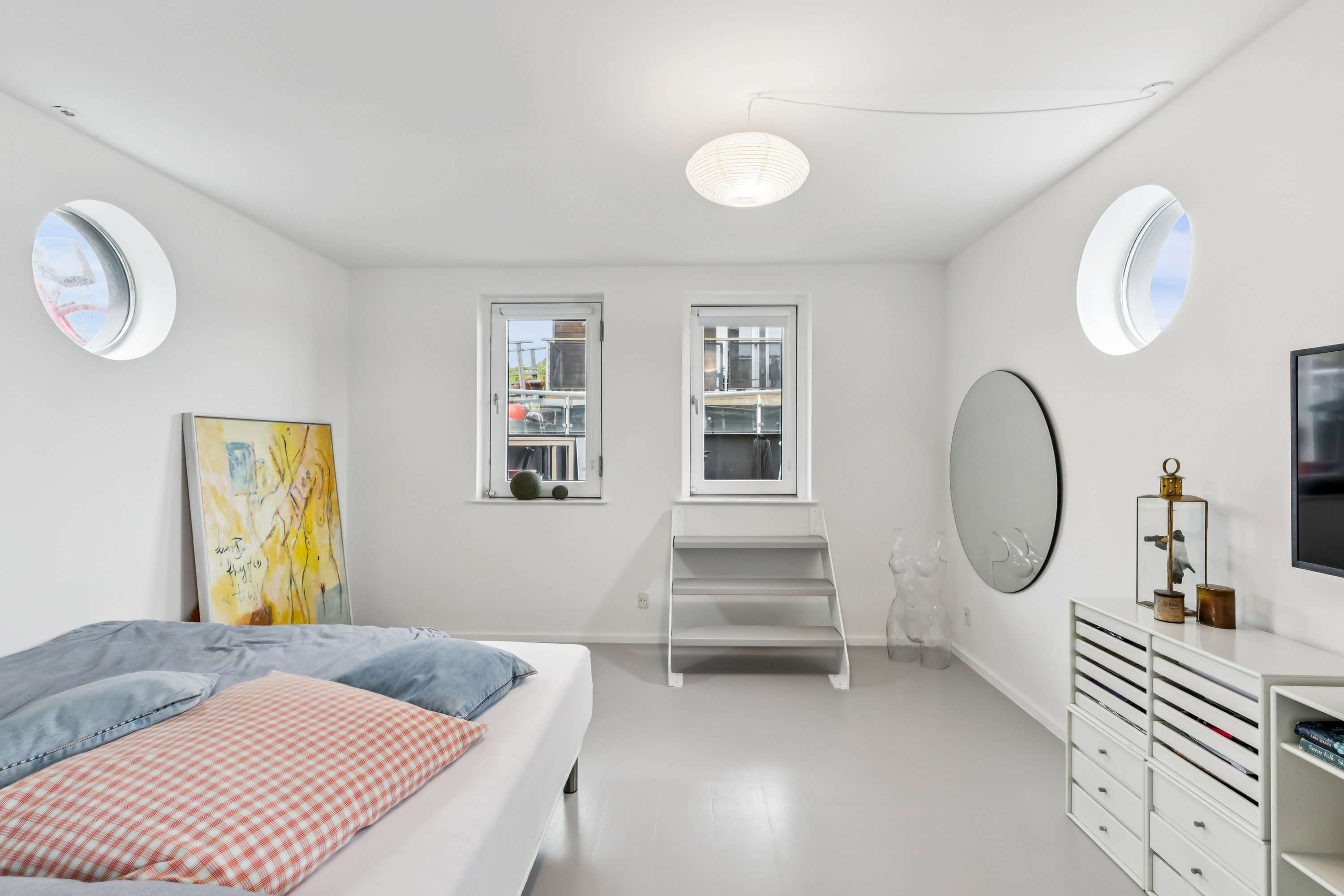 Fremhævet  billede i fuldskærmstilstand. Billede af William Wains Gade 23 (Husbåd), 1432 København K