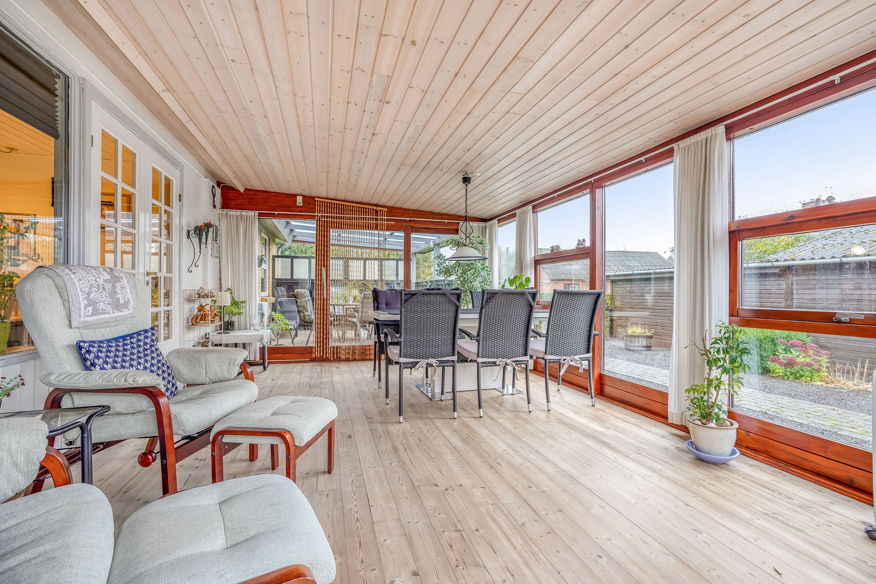 Fremhævet stue billede i fuldskærmstilstand. Billede af Møllevænget 4, Boest, 8766 Nørre Snede