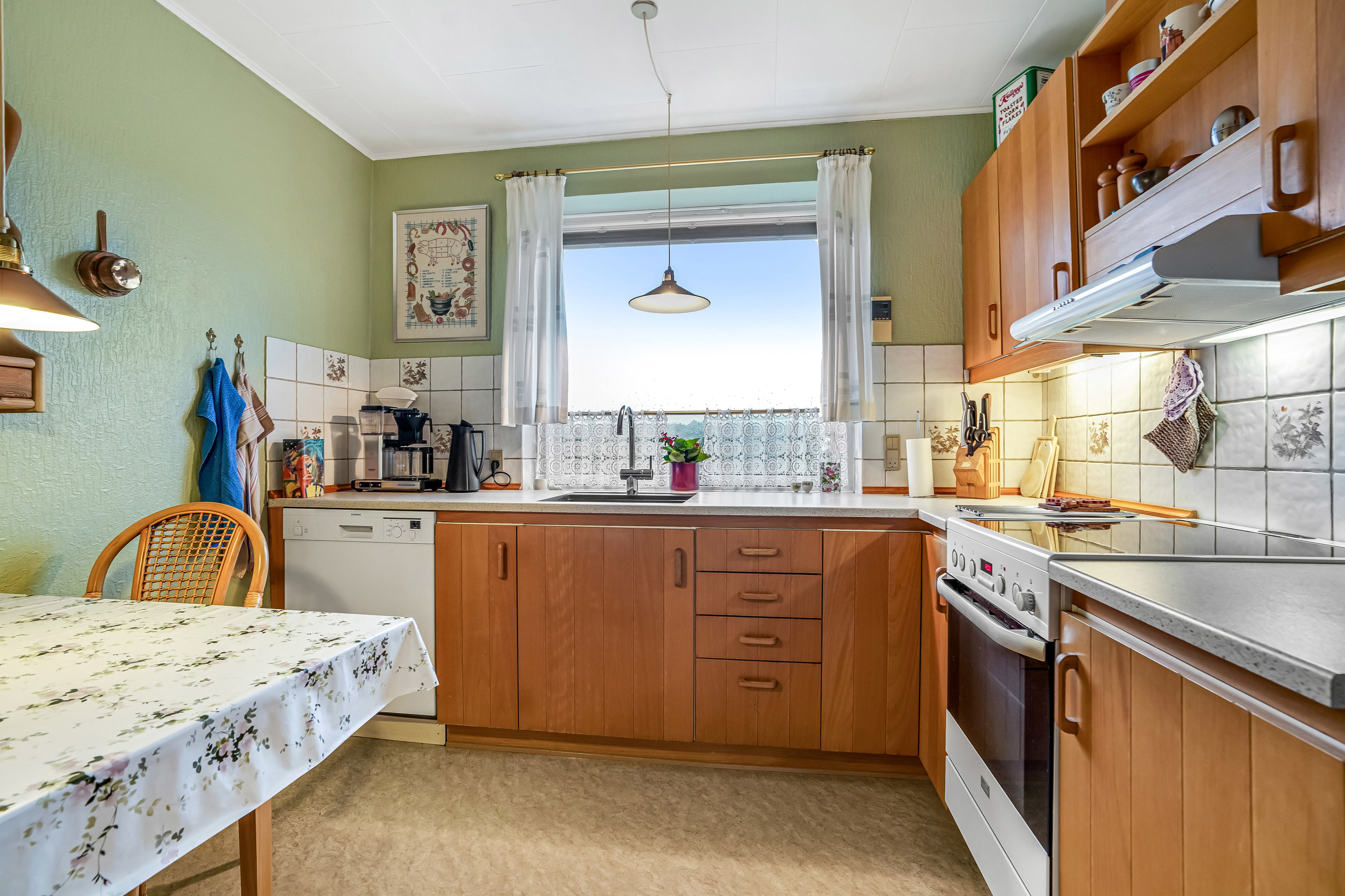 Fremhævet køkken billede i fuldskærmstilstand. Billede af Søndergade 109, 8740 Brædstrup