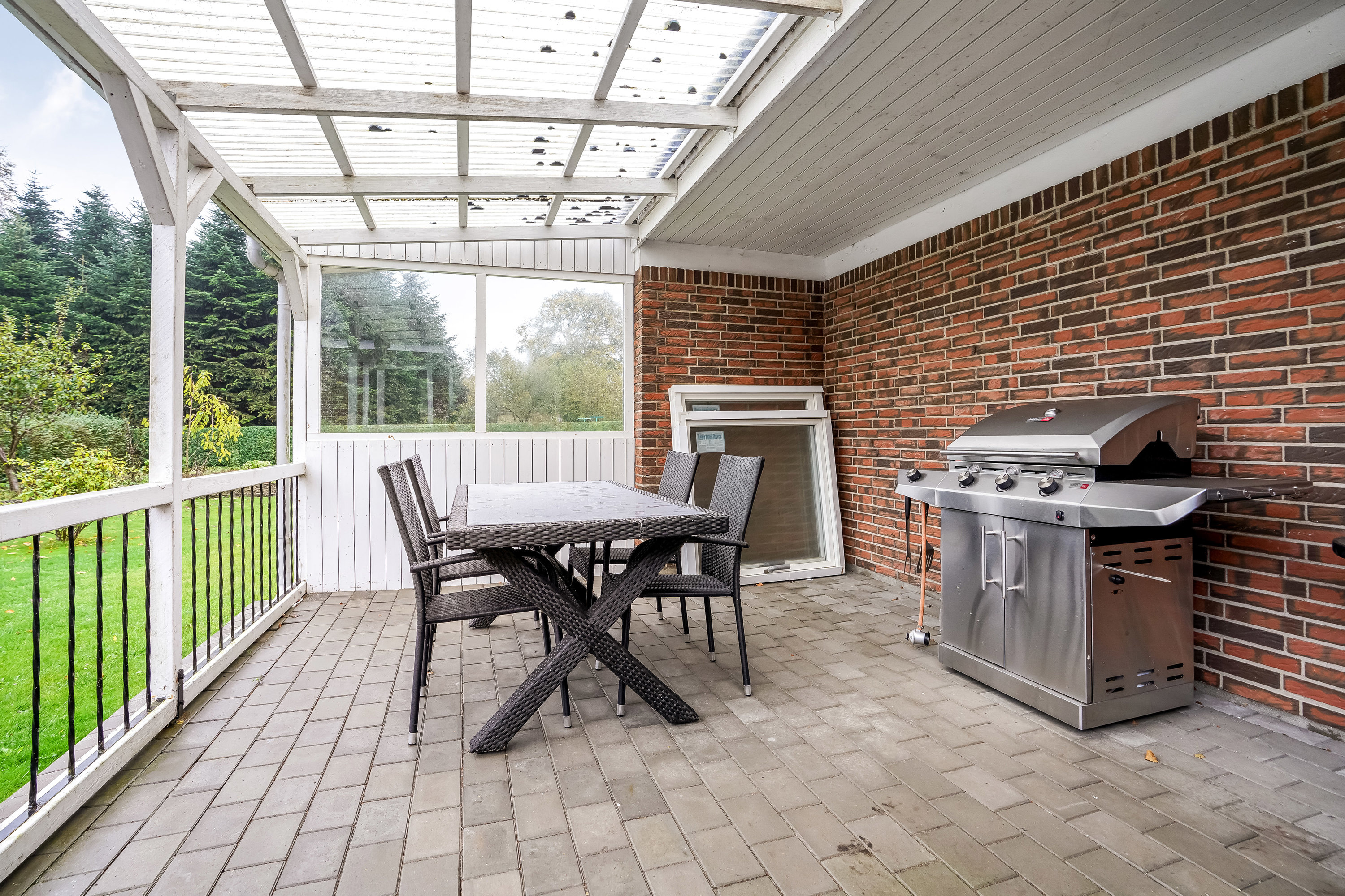 Fremhævet terrasse billede i fuldskærmstilstand. Billede af Bondebjergvej 4, Grædstrup, 8740 Brædstrup