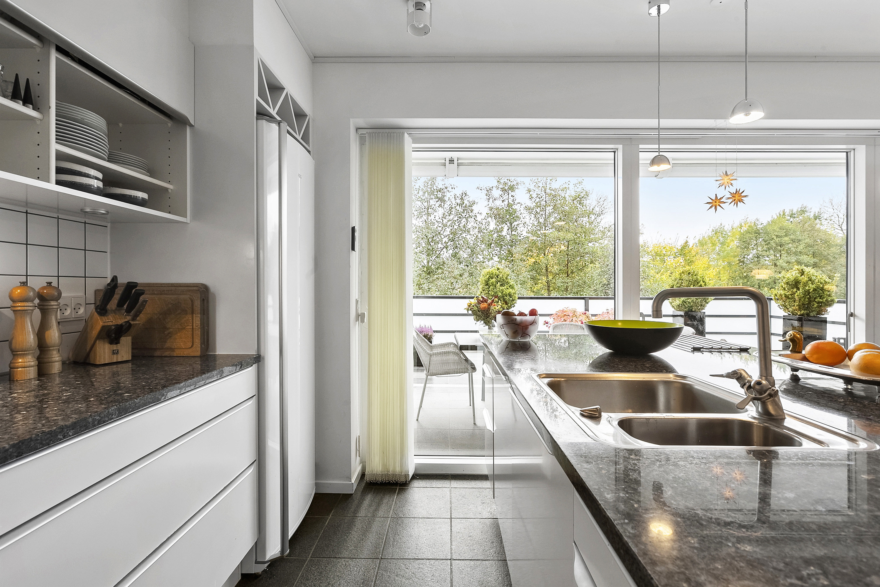 Fremhævet køkken billede i fuldskærmstilstand. Billede af Skovparken 66, 6200 Aabenraa