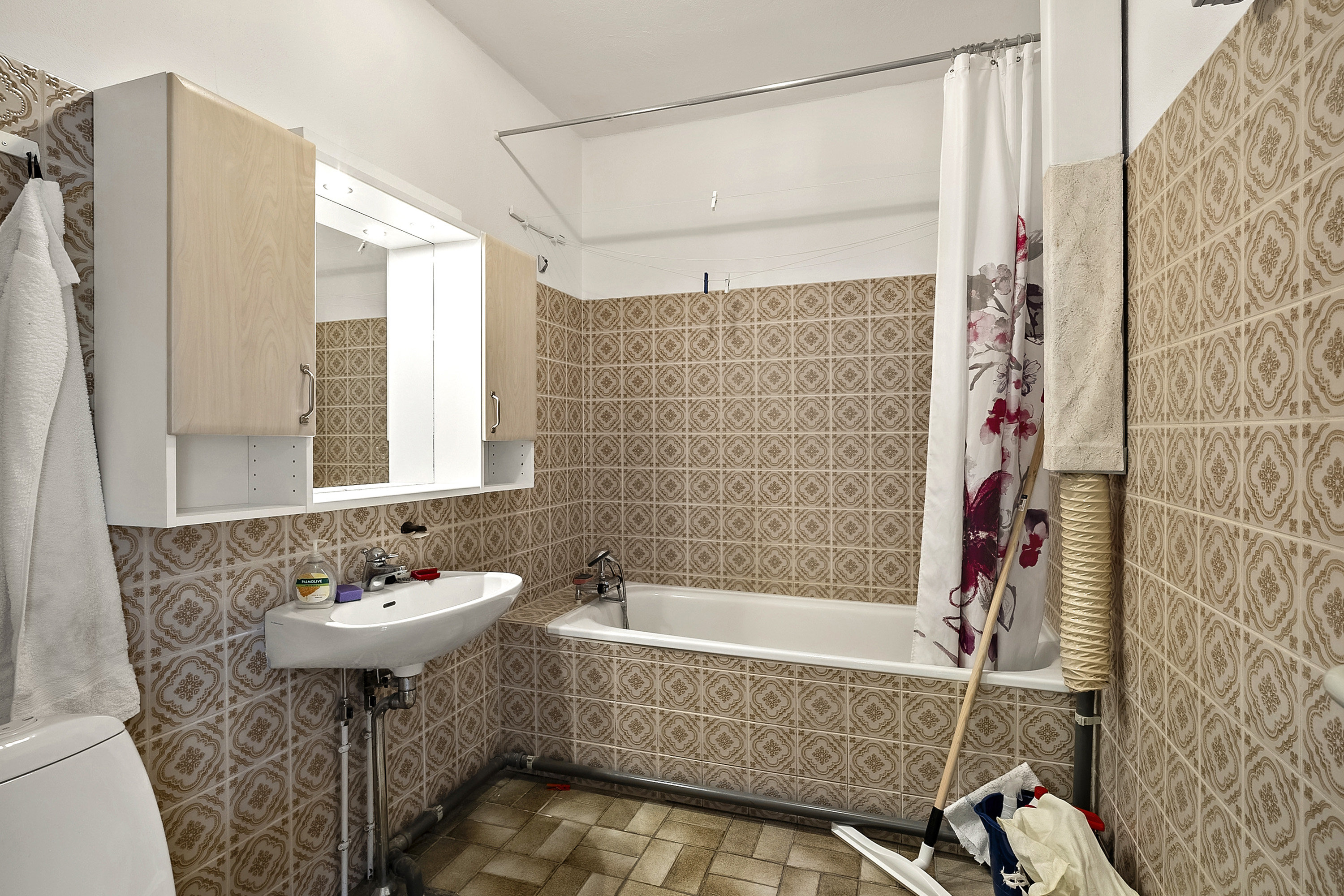 Fremhævet badeværelse billede i fuldskærmstilstand. Billede af Lersøparken 7, st.. tv., 4220 Korsør