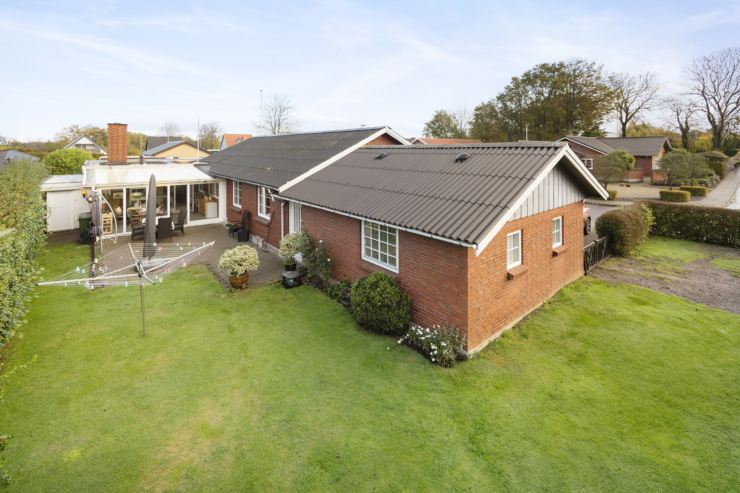 Fremhævet ejendommen billede i fuldskærmstilstand. Billede af Karlsgårdevej 4, Sig, 6800 Varde