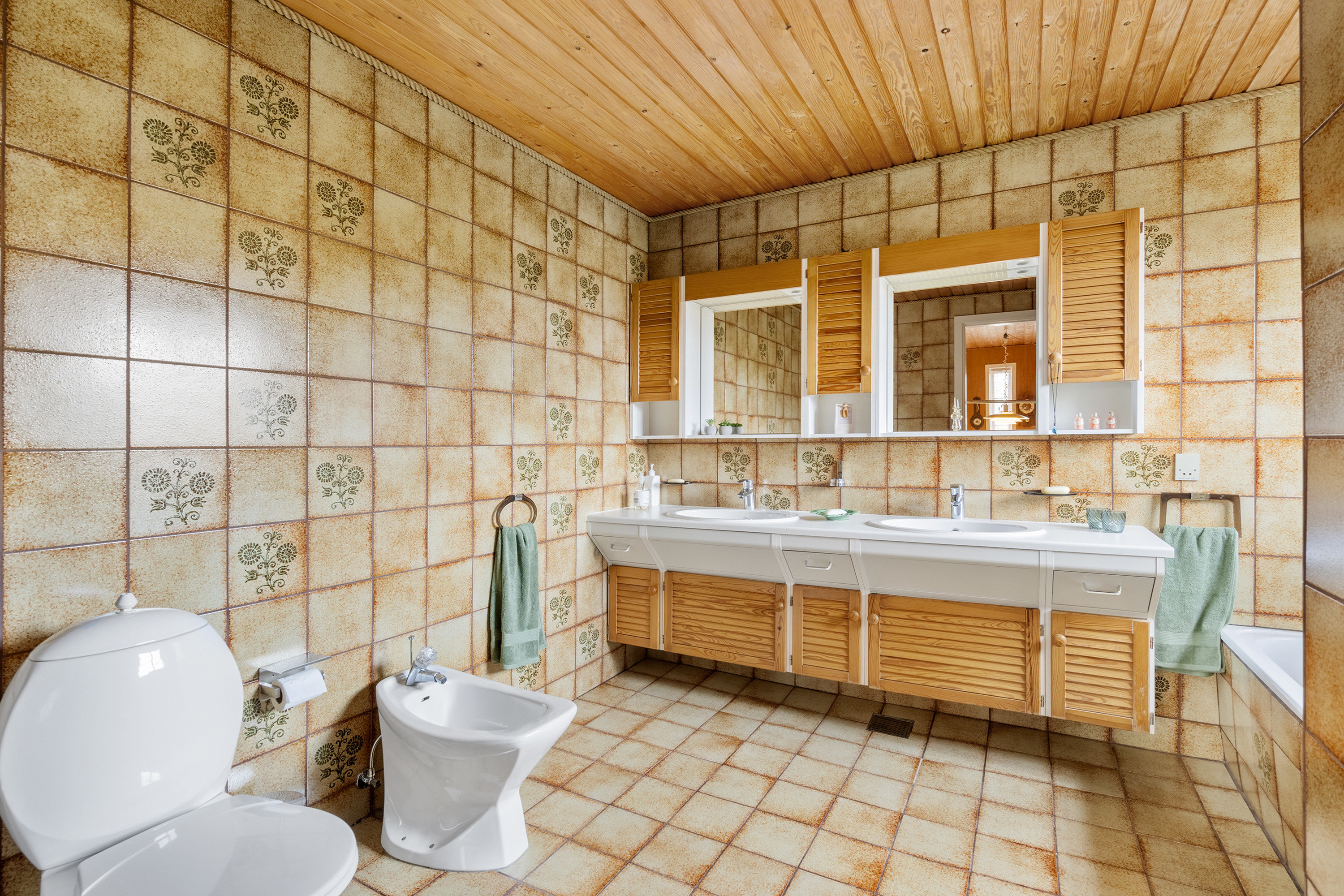 Fremhævet badeværelse billede i fuldskærmstilstand. Billede af Karlsgårdevej 4, Sig, 6800 Varde