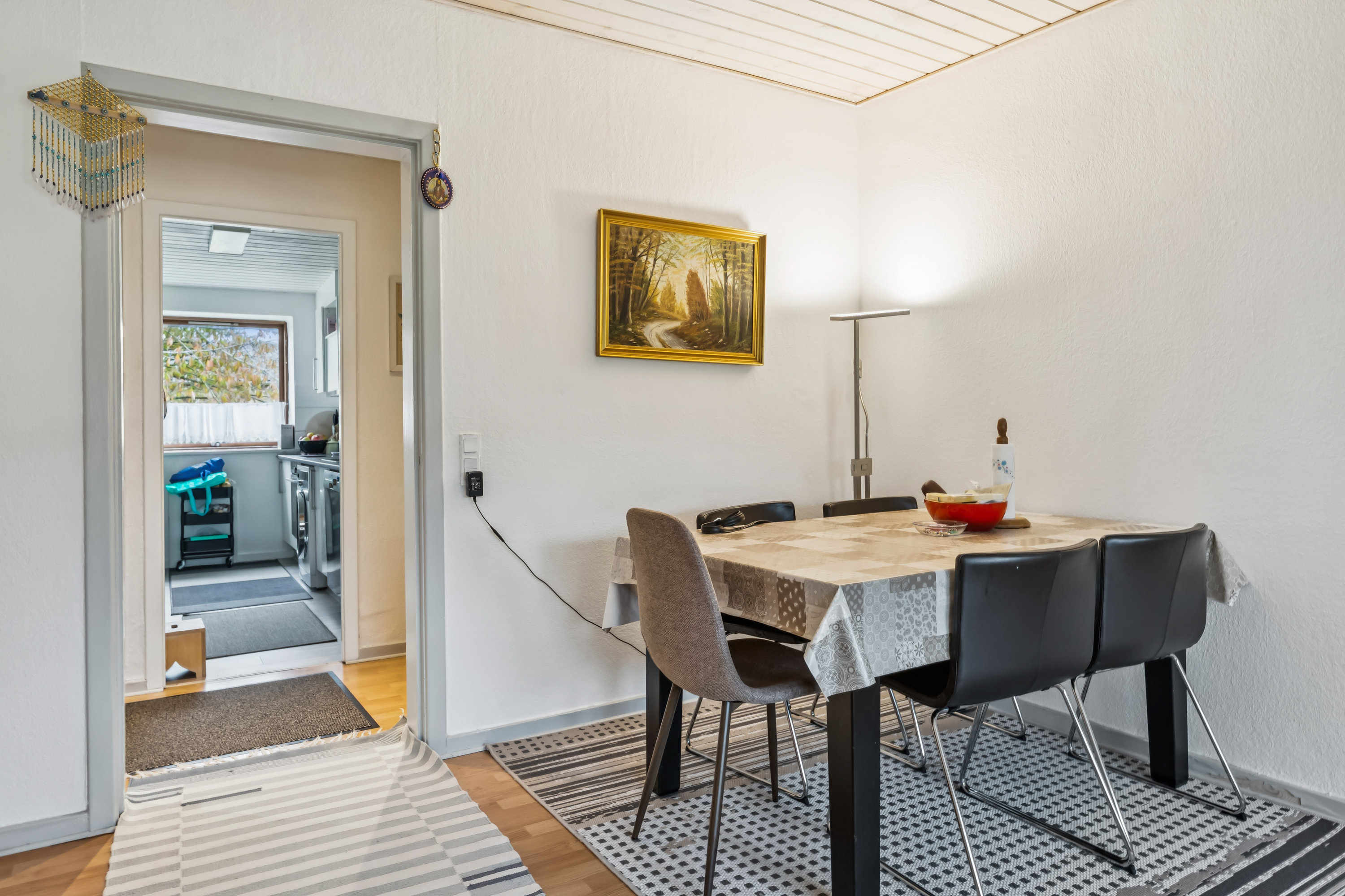 Fremhævet stue billede i fuldskærmstilstand. Billede af Glarbjergvej 103, 1. th., 8930 Randers NØ