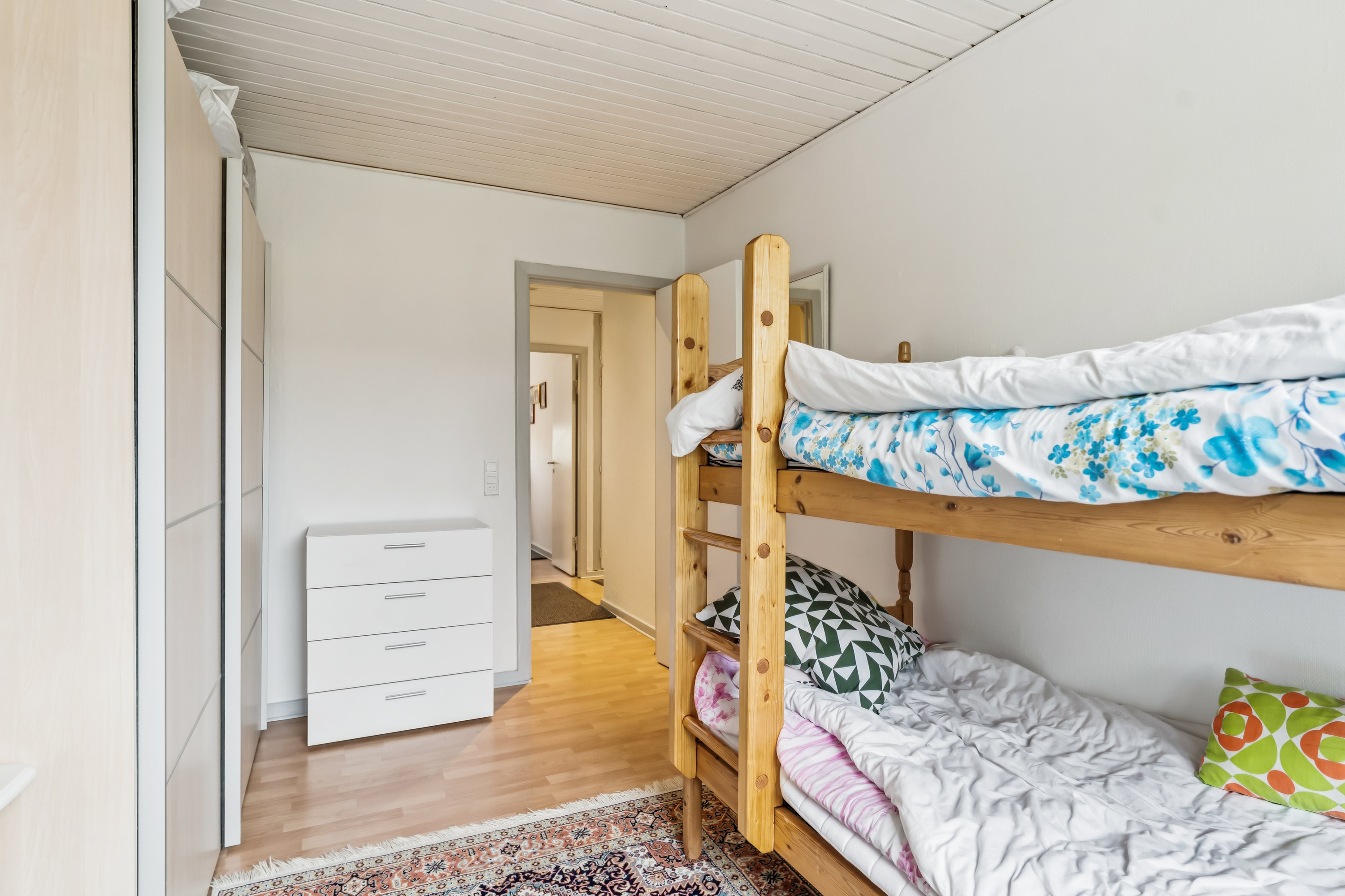 Fremhævet værelse billede i fuldskærmstilstand. Billede af Glarbjergvej 103, 1. th., 8930 Randers NØ