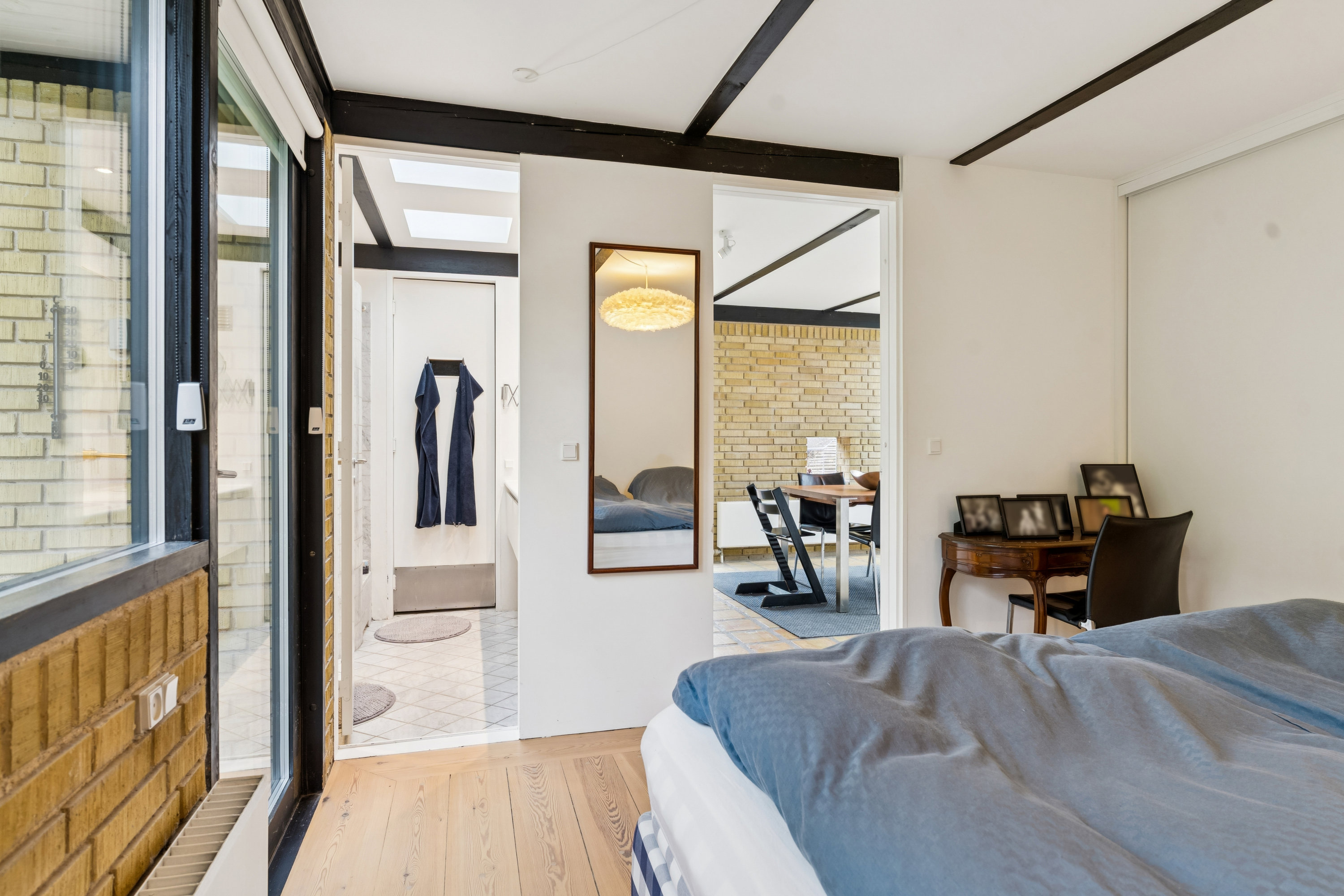 Fremhævet værelse billede i fuldskærmstilstand. Billede af Rolighedsvej 13A, Hareskov, 3500 Værløse