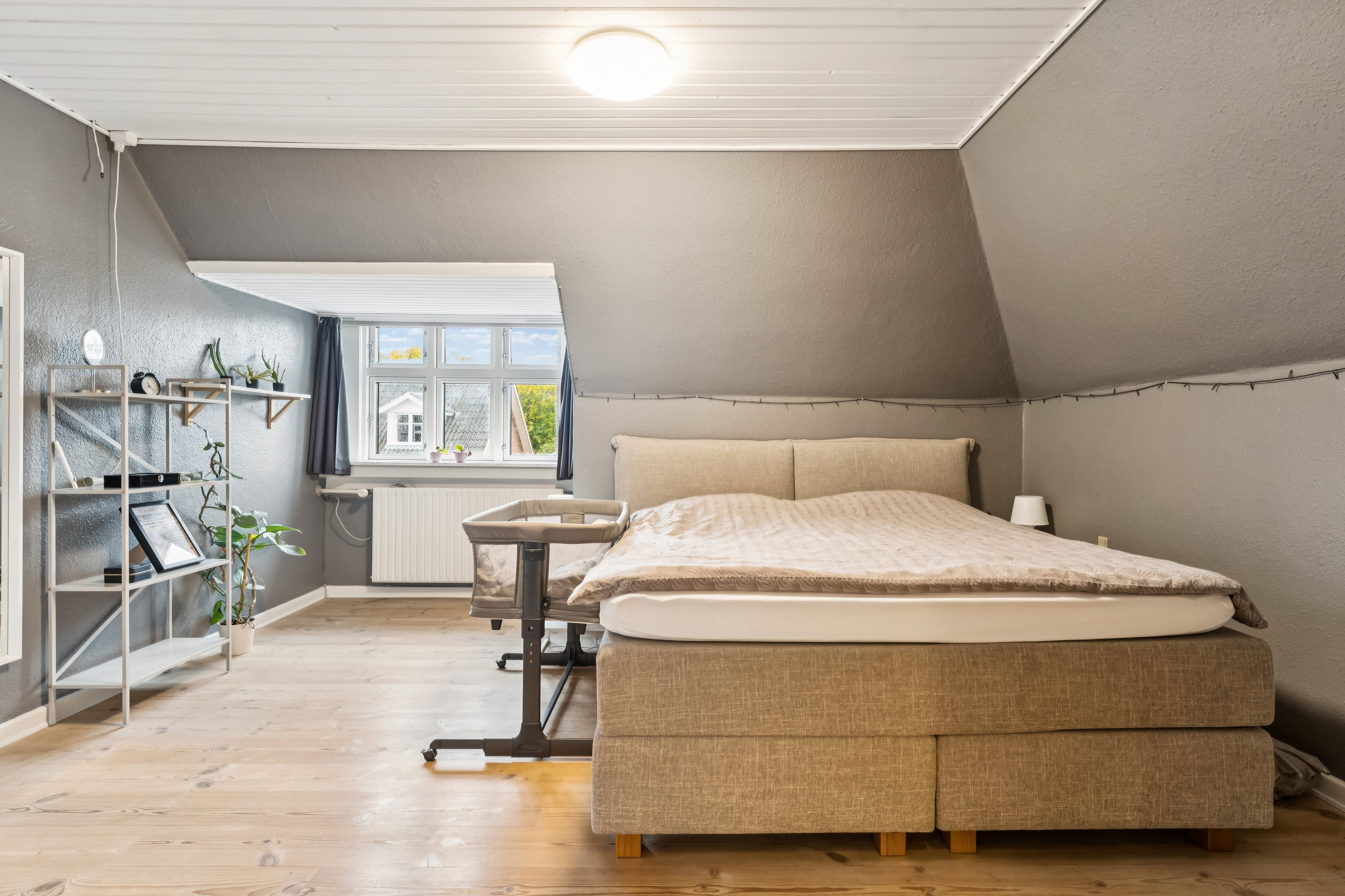 Fremhævet værelse billede i fuldskærmstilstand. Billede af Christiansborgvej 13, 8930 Randers NØ