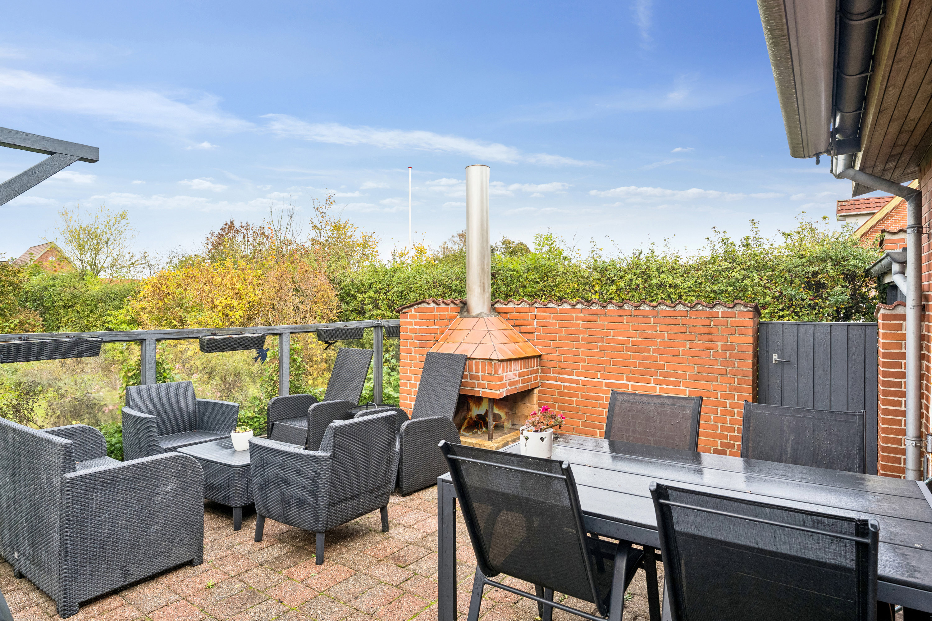 Fremhævet terrasse billede i fuldskærmstilstand. Billede af Christiansborgvej 13, 8930 Randers NØ