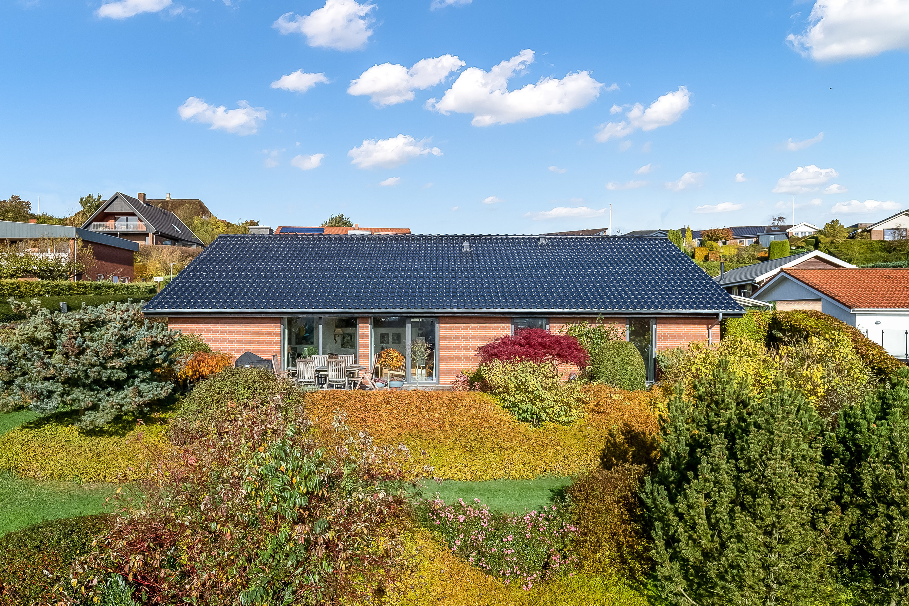 Fremhævet mastefoto billede i fuldskærmstilstand. Billede af Brennerpasset 77, Harte, 6000 Kolding