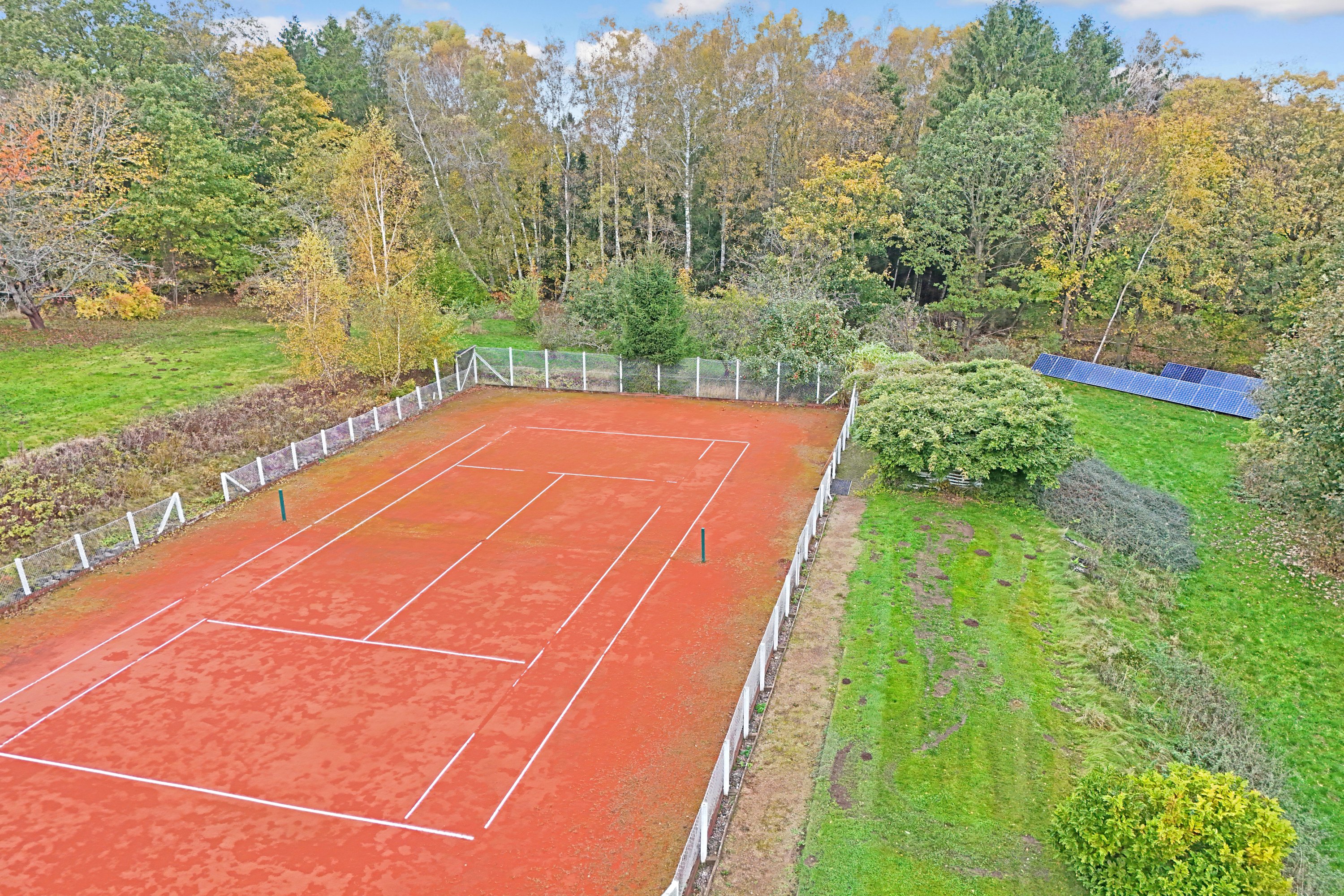 Fremhævet luftfoto billede i fuldskærmstilstand. Billede af Holmenevej 25, Holmene, 3140 Ålsgårde