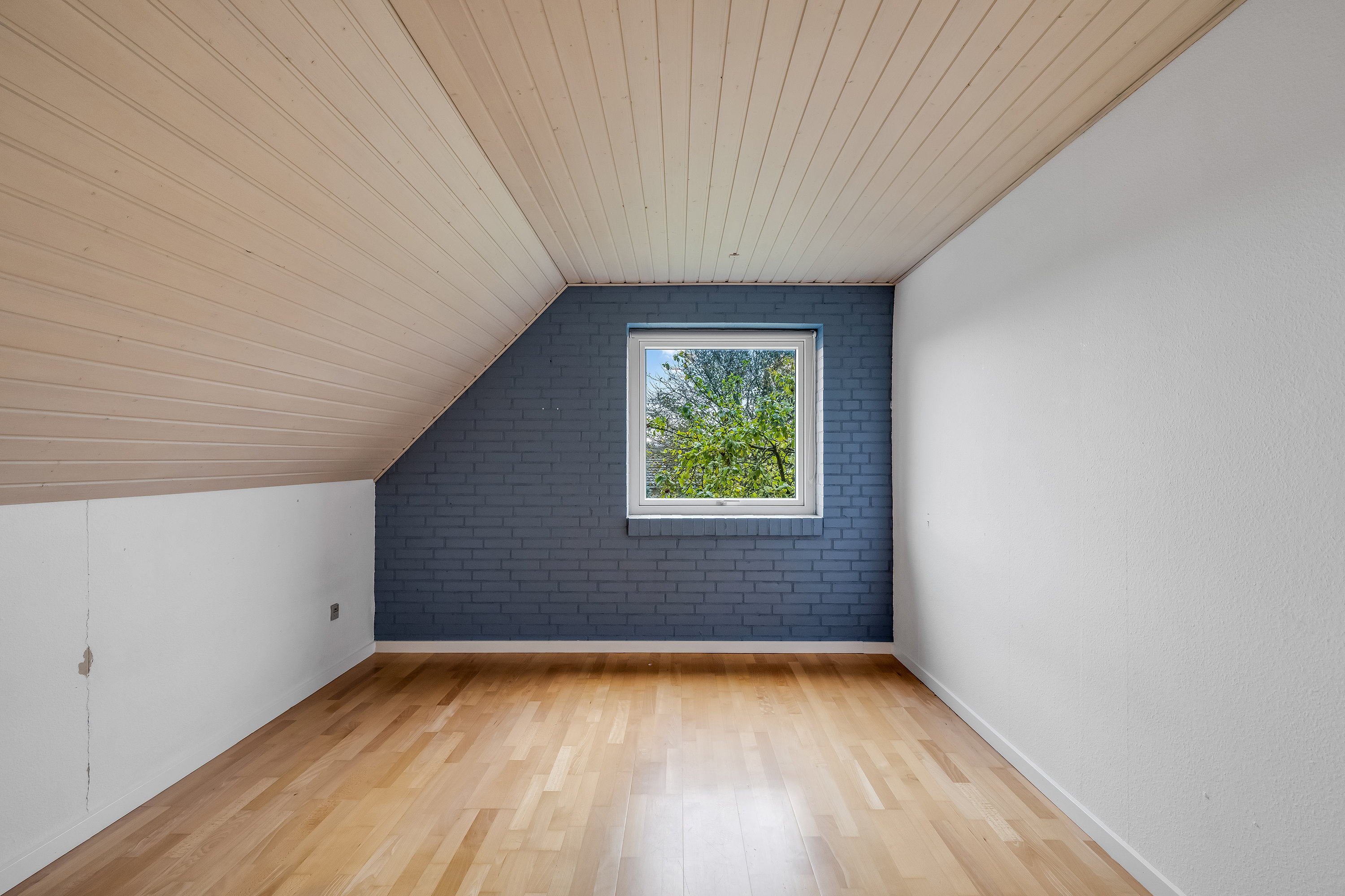 Fremhævet værelse billede i fuldskærmstilstand. Billede af Velling Kirkeby 77, Velling, 6950 Ringkøbing